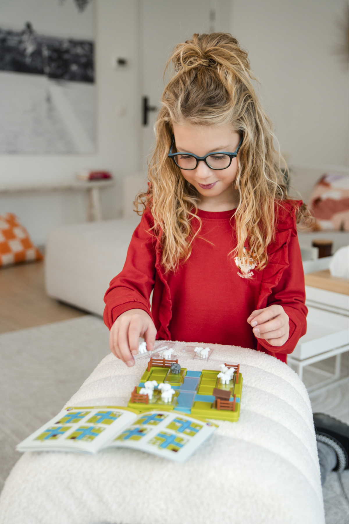 Smart Games-Logic game with 60 challenges, Counting Sheep, international edition 4