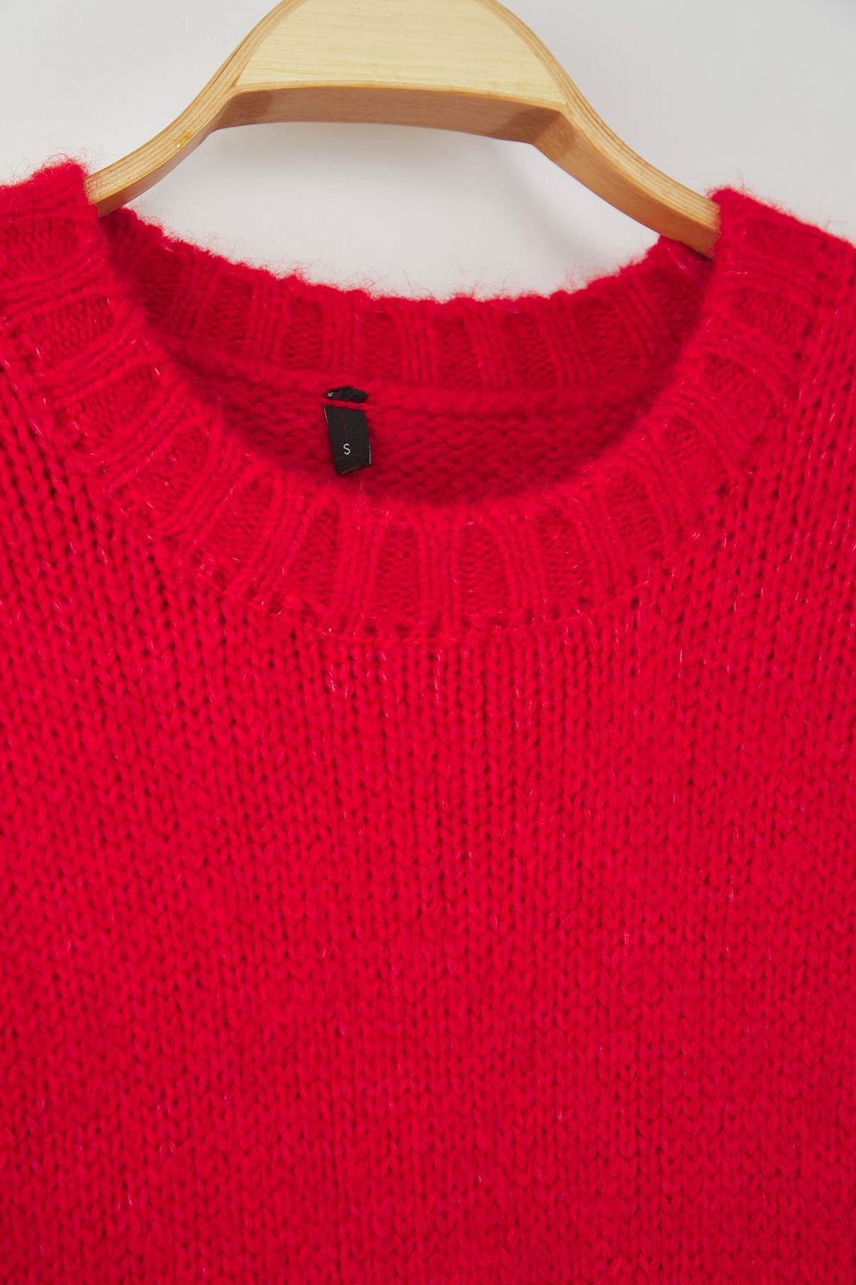 Trendyolmilla  Wardrobe Essentials Kırmızı Yumuşak Dokulu Geniş Kalıp Basic Triko Kazak | TWOAW26KZ00073 - Görsel 7