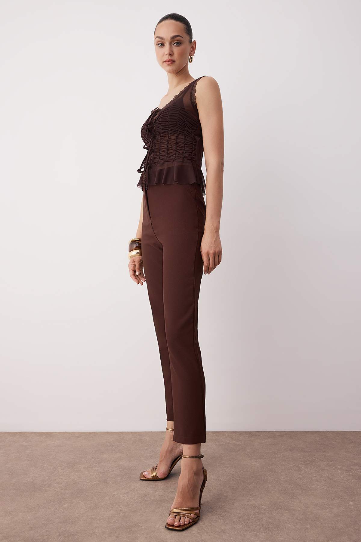 Trendyolmilla  Kahverengi Dokuma Dar Paça Şık/Gece Pantolon TPRAW23PL00000 - Görsel 2