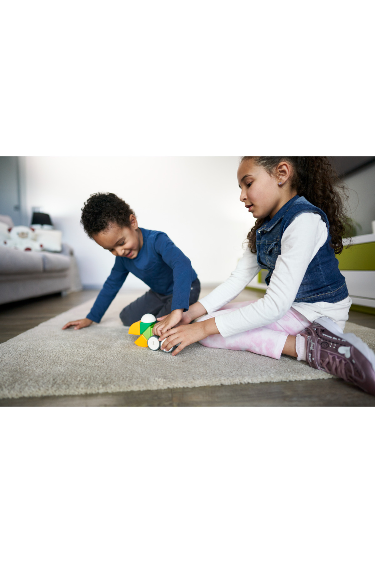 مک‌کیوب ۴ شکل چرخ‌های بازیافتی ۱۳ تکه