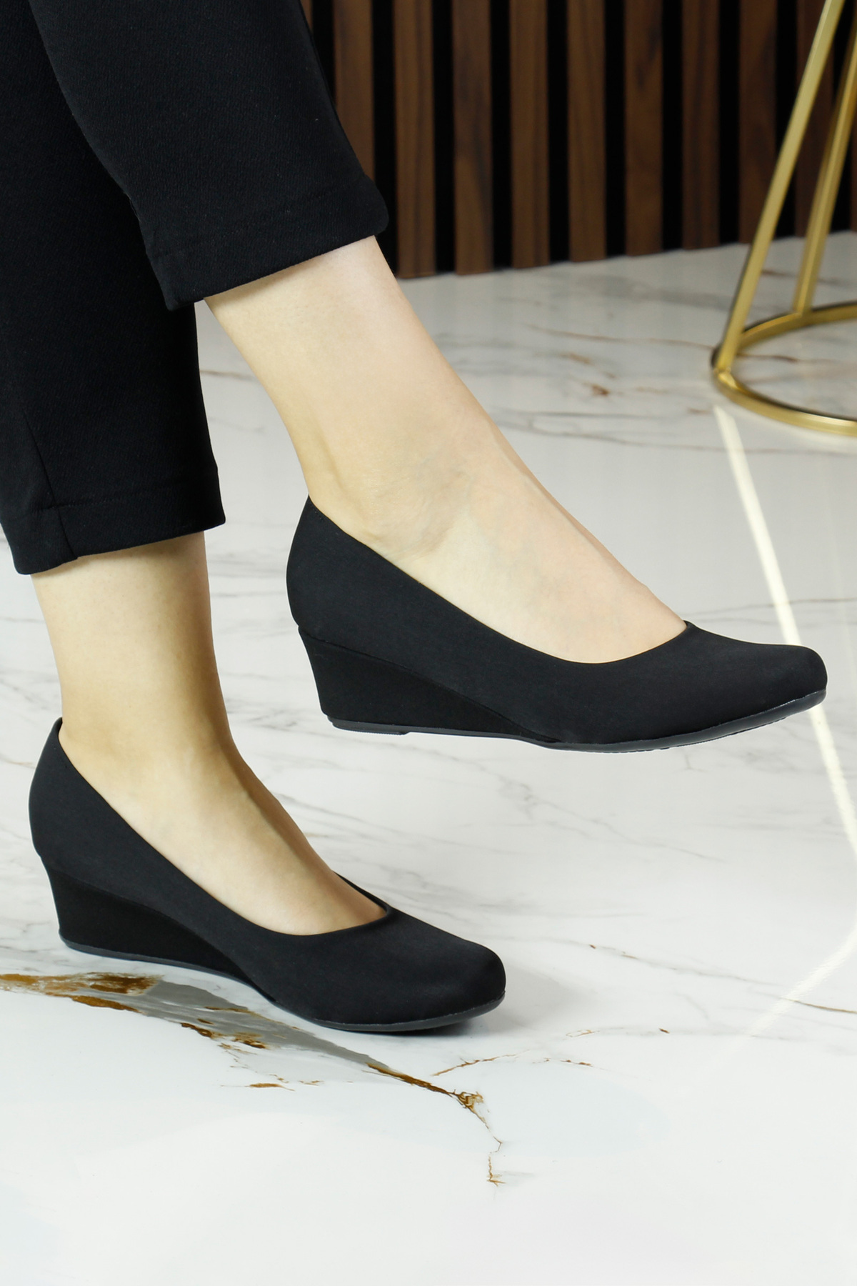 Erkan Saçmacı-Maya Black Crepe Round Toe Wedge Heeled Casual Shoes 1