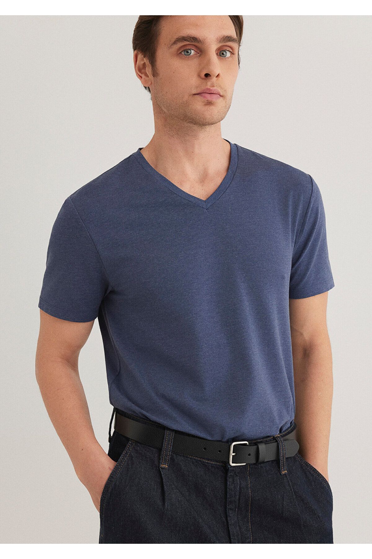 Mavi-Tricou de bază cu decolteu în V elastic, cu croială mulată 061748 -18790 3