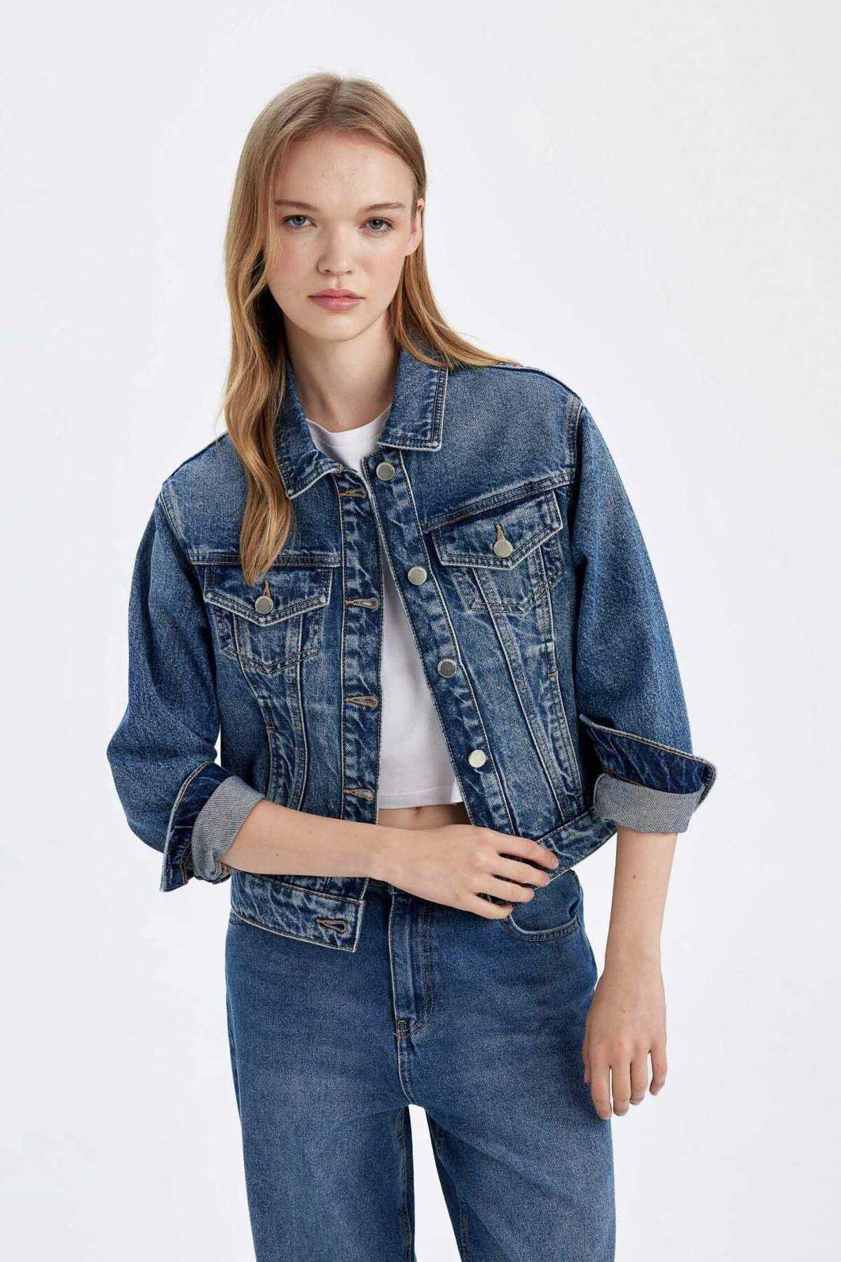 DeFacto-Regular Fit Button Washed Jean Jacket D4172Ax24Wn 6