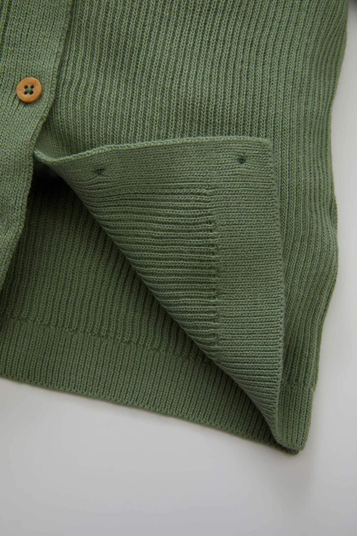 Defacto Erkek Bebek 2'li Takım Basic Düz Düğmeli Uzun Kollu Triko Hırka Beli Lastikli Triko Alt C9594A524AU fotoğrafı 5 (önizleme)