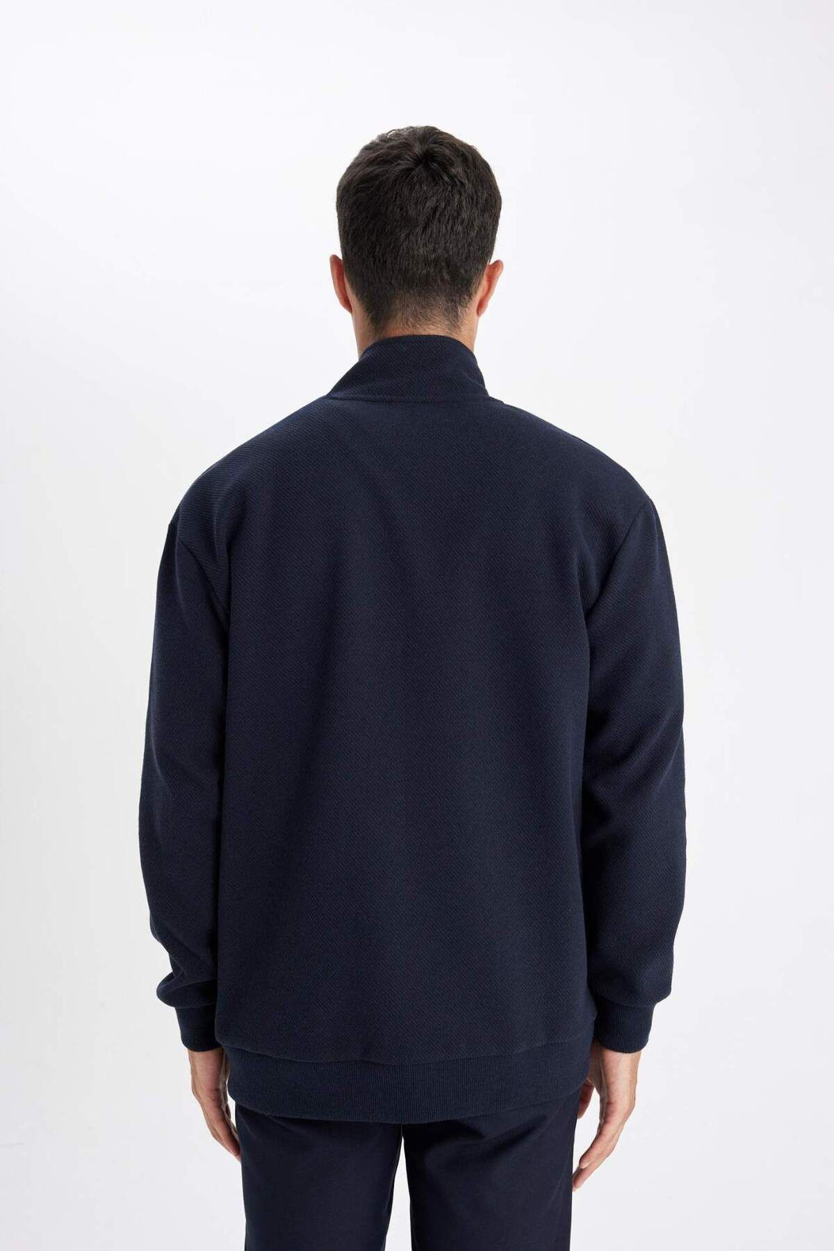 DeFacto-Comfort Regular Fit Relaxed Cut Stand Collar Pocket Basic Plain Zippered Sweatshirt D4971Ax24Au 6