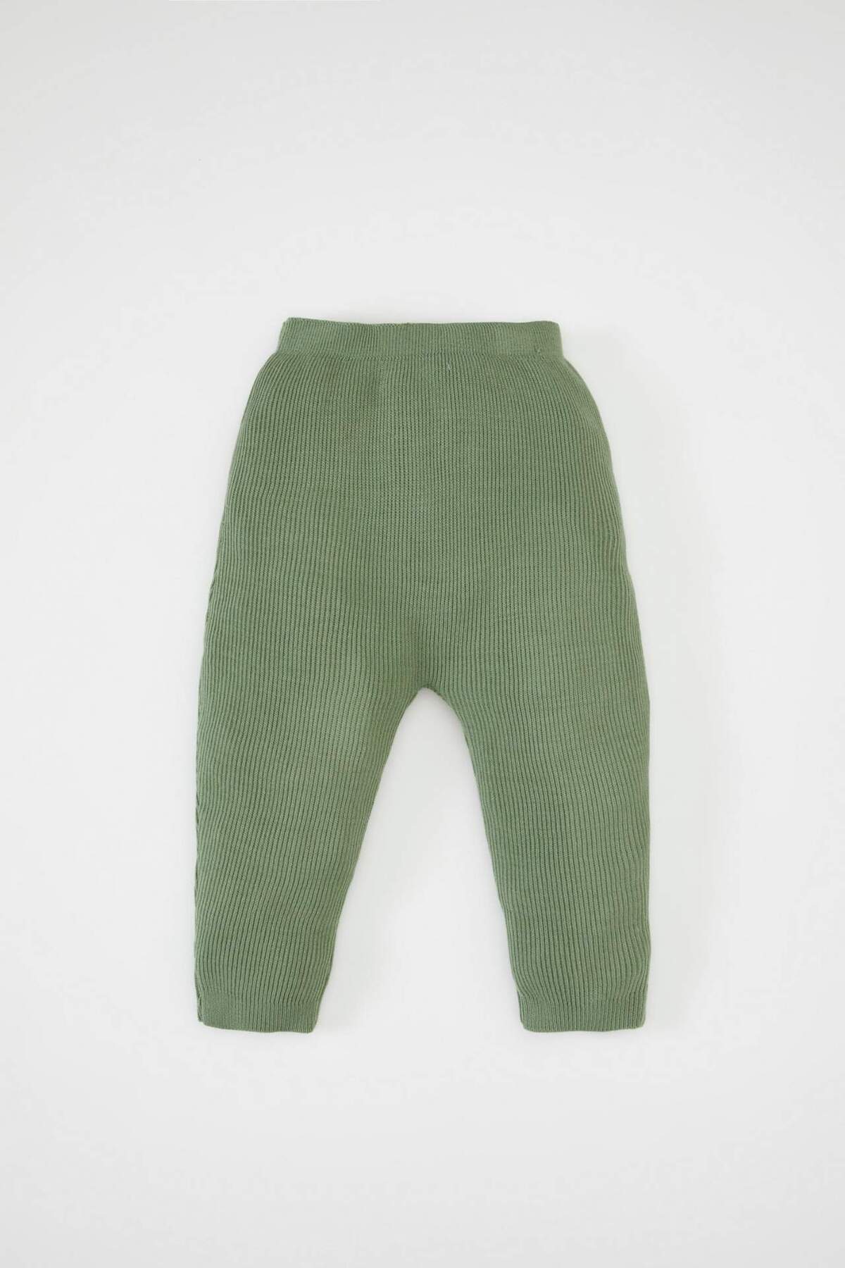 Defacto Erkek Bebek 2'li Takım Basic Düz Düğmeli Uzun Kollu Triko Hırka Beli Lastikli Triko Alt C9594A524AU fotoğrafı 2 (önizleme)