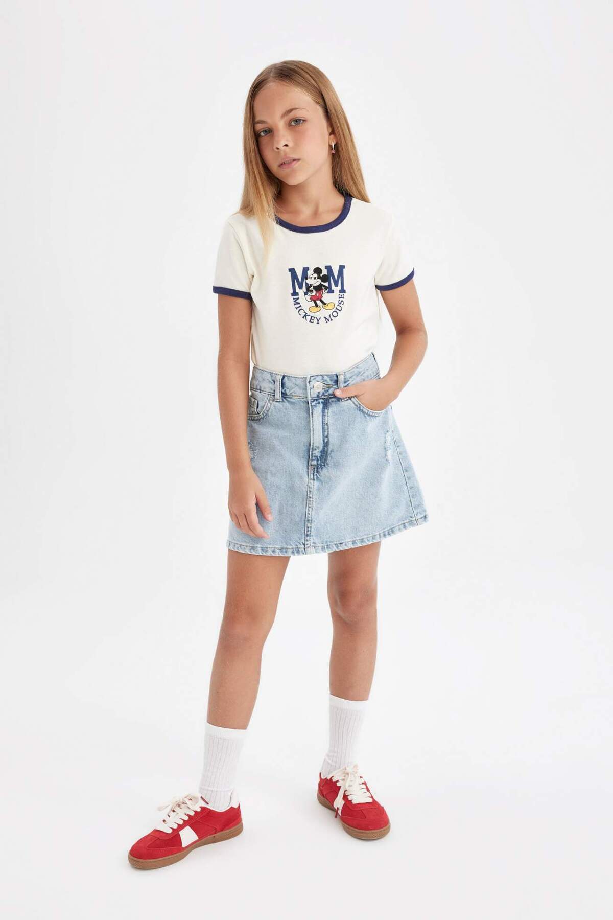 DeFacto-Disney Mickey & Minnie T-Shirt für Mädchen – Rundhalsausschnitt, Rippe, Kurzarm C7355A824AU 2