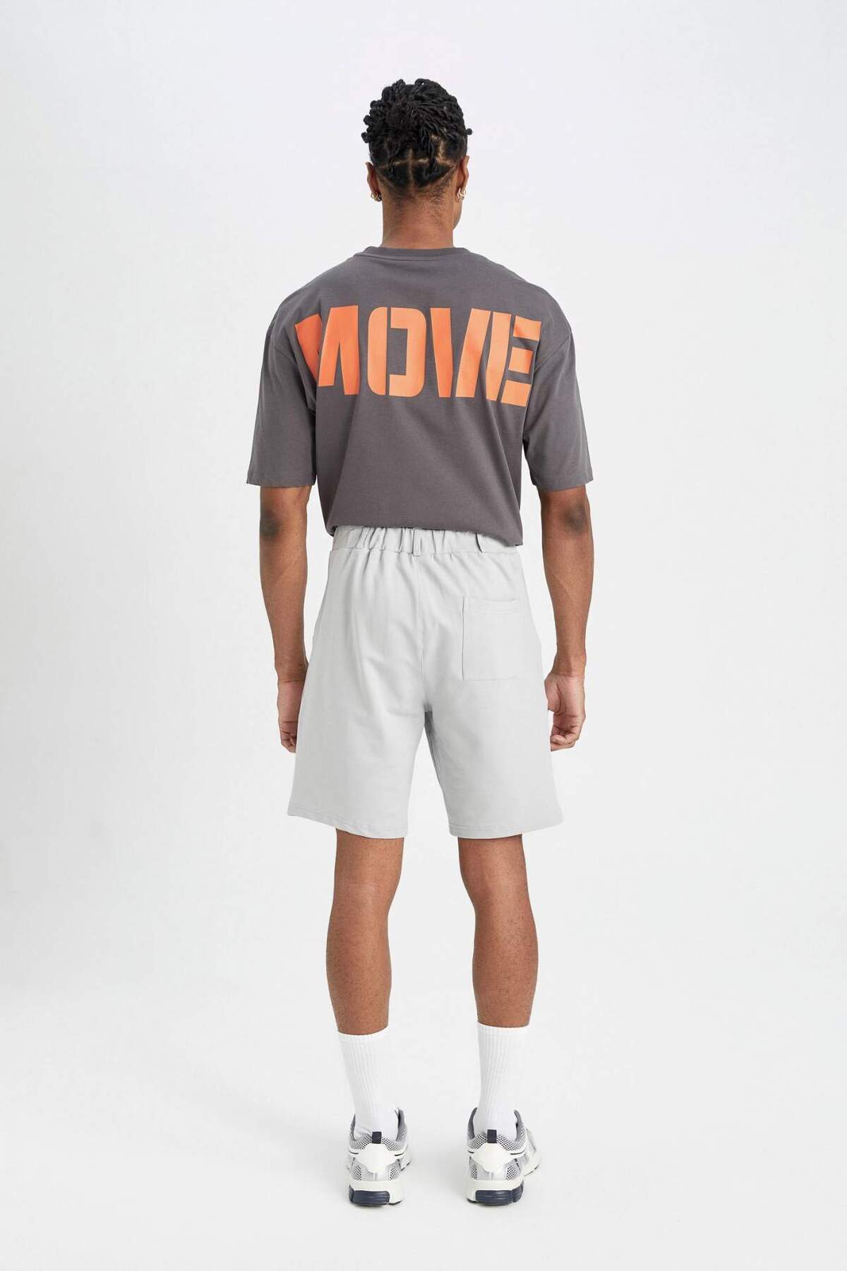 DeFacto-Fit Standard Fit Sportsman Basic Plain Short Leg Shorts B1170ax24sp 6