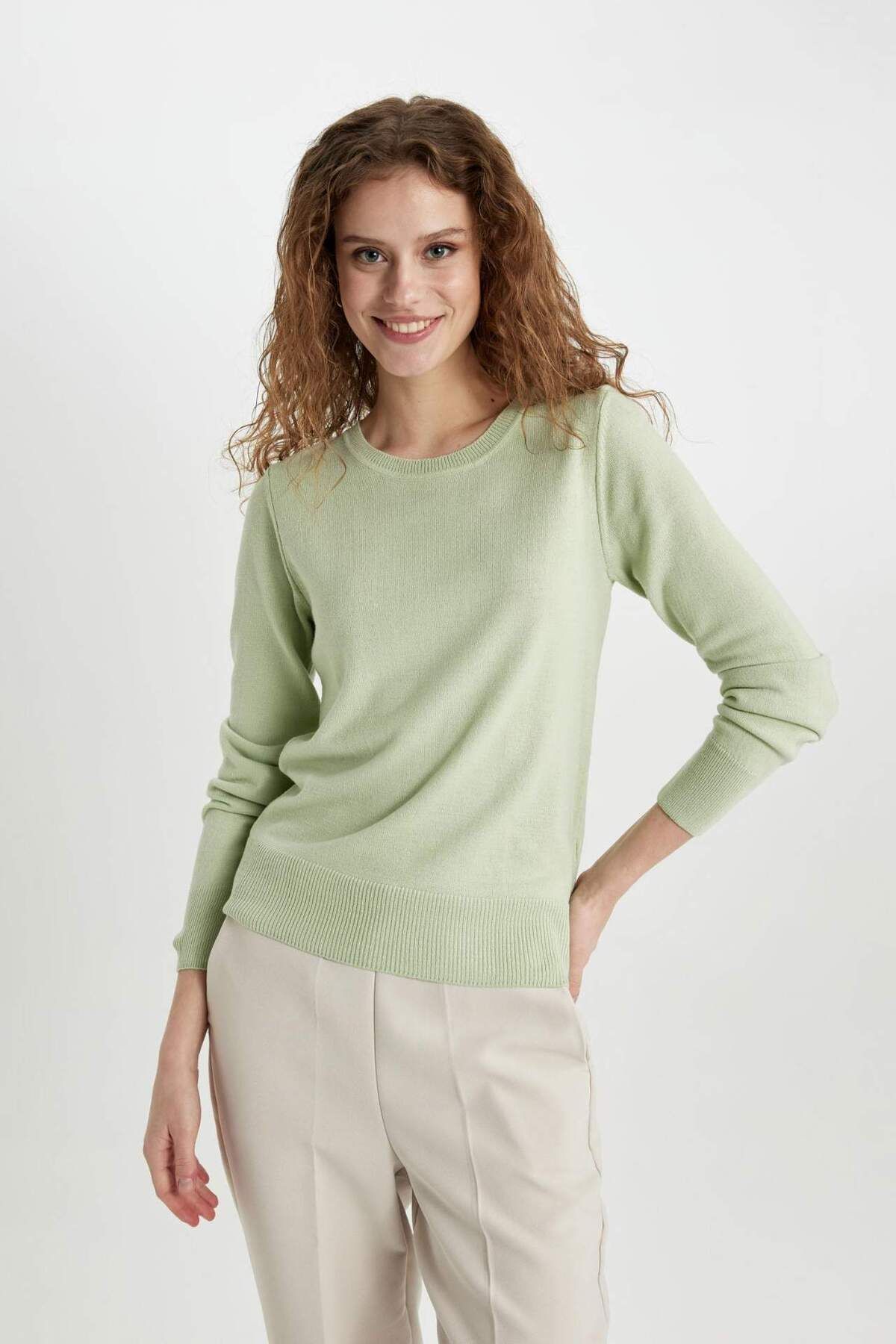 DeFacto-Regular Fit Weicher Strukturierter Rundhals Basic Unifarbener Strickpullover F7091AZ24WN 6
