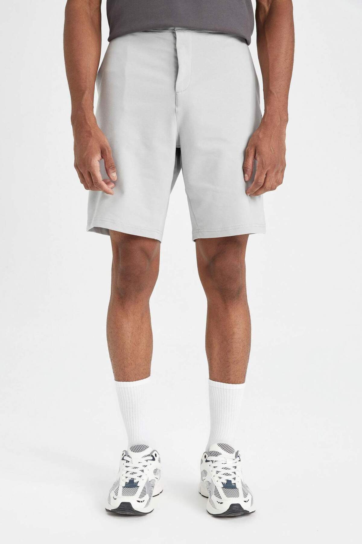 DeFacto-Fit Standard Fit Sportsman Basic Plain Short Leg Shorts B1170ax24sp 5