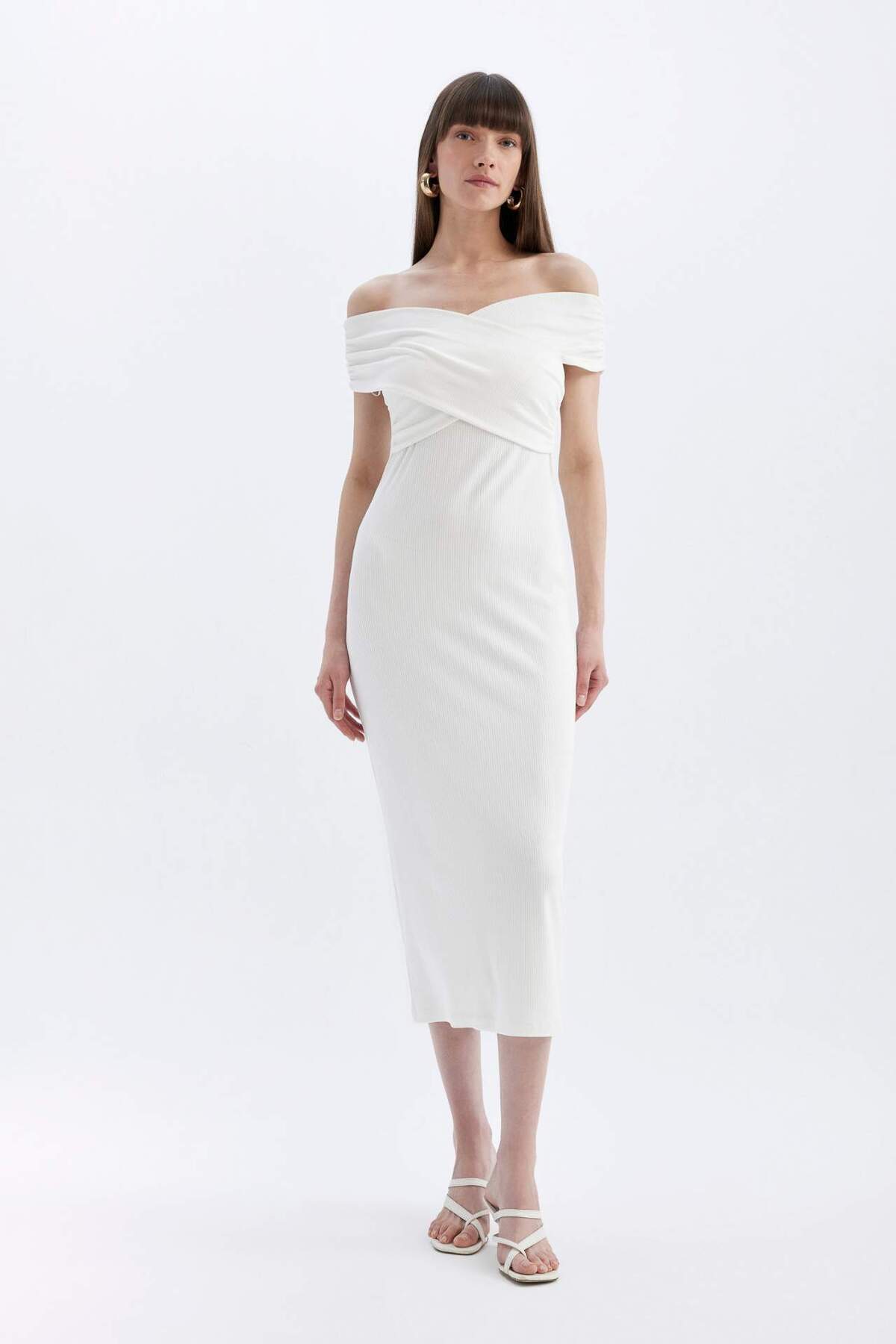 Bodycon Vücudu Saran Omuzu Açık Fitilli Kaşkorse Kolsuz Midi Abiye Elbise D1827ax24hs