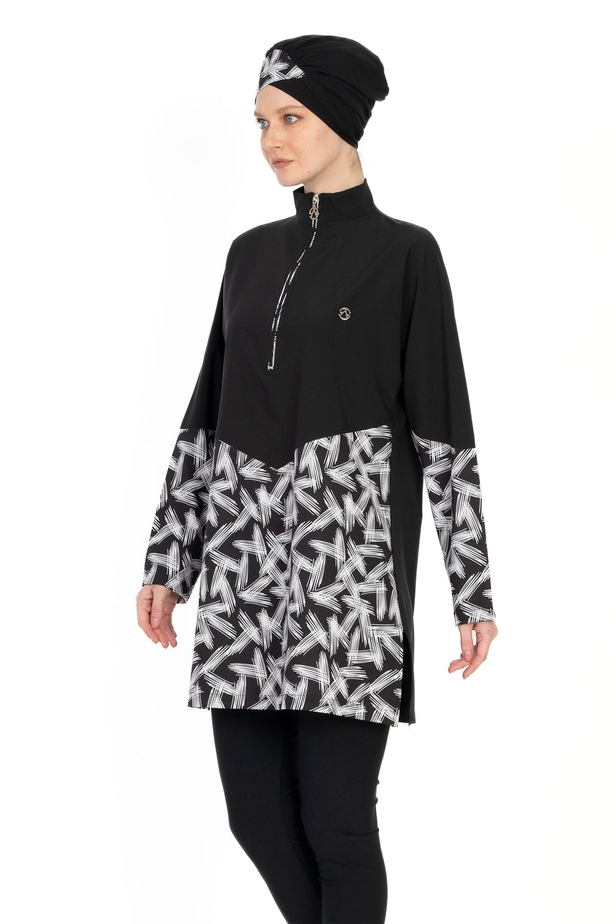 InStyle-Brush Pattern 4 Piece Black Hijab Swimsuit 6066A 1