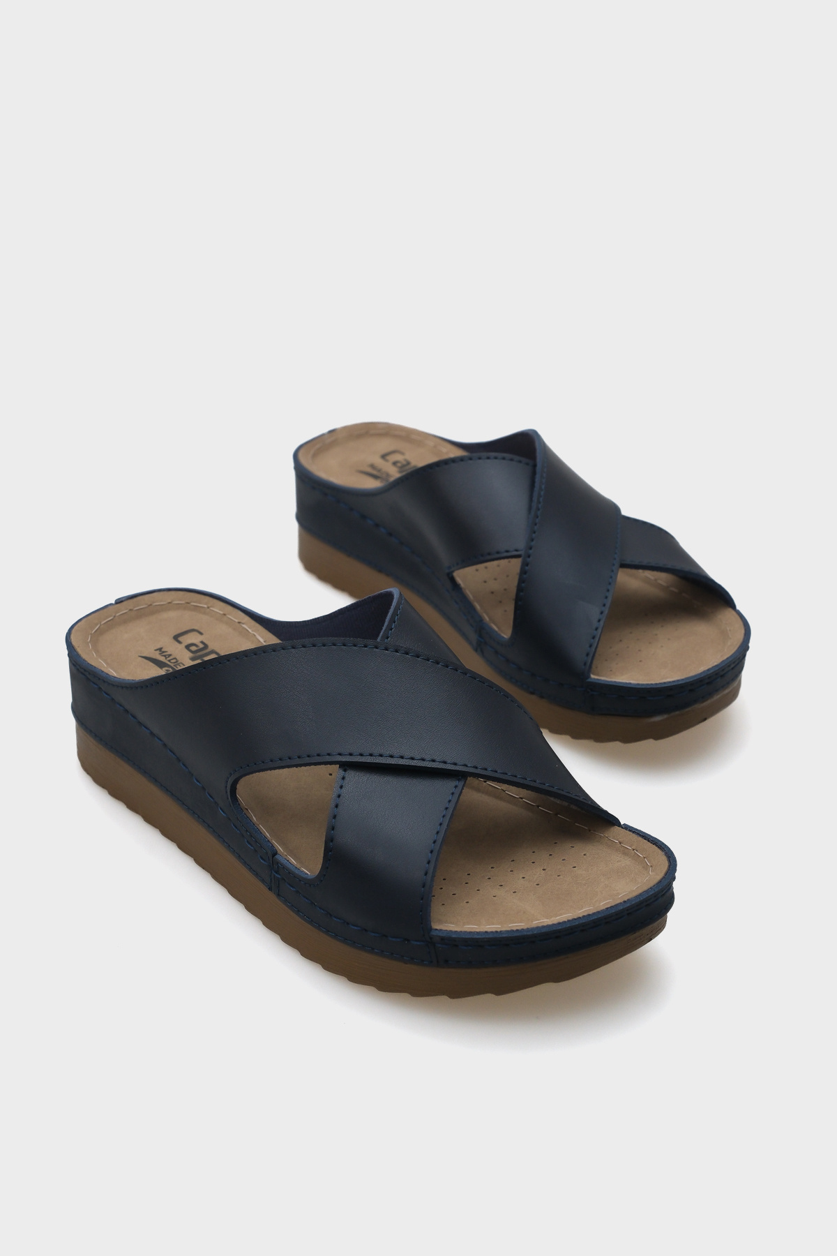 Capone Outfitters-Dámské pohodlné anatomické pantofle Kandy Z0632 1