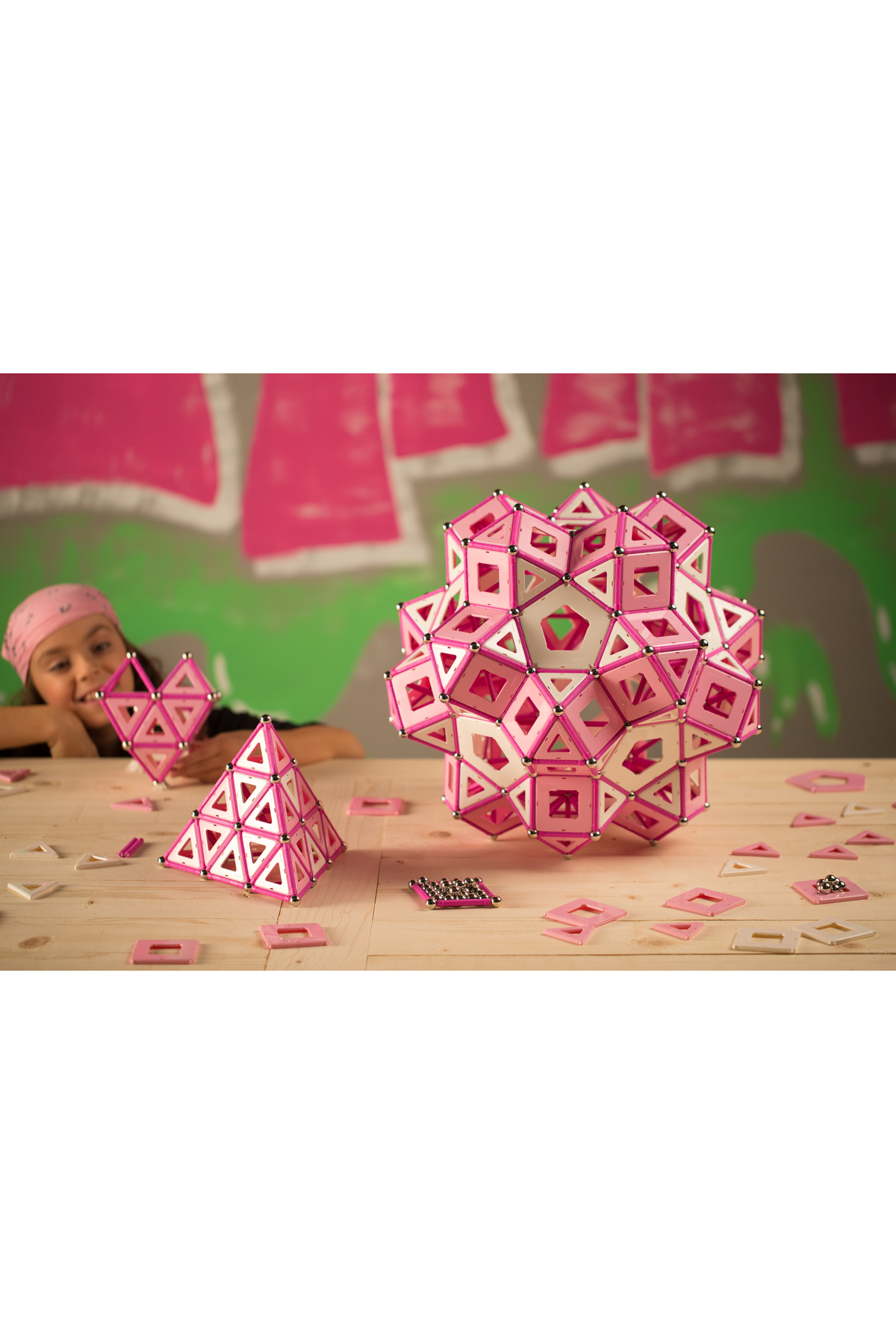 اسباب‌بازی آموزشی STEM پنل‌های مغناطیسی صورتی، ۶۸ تکه