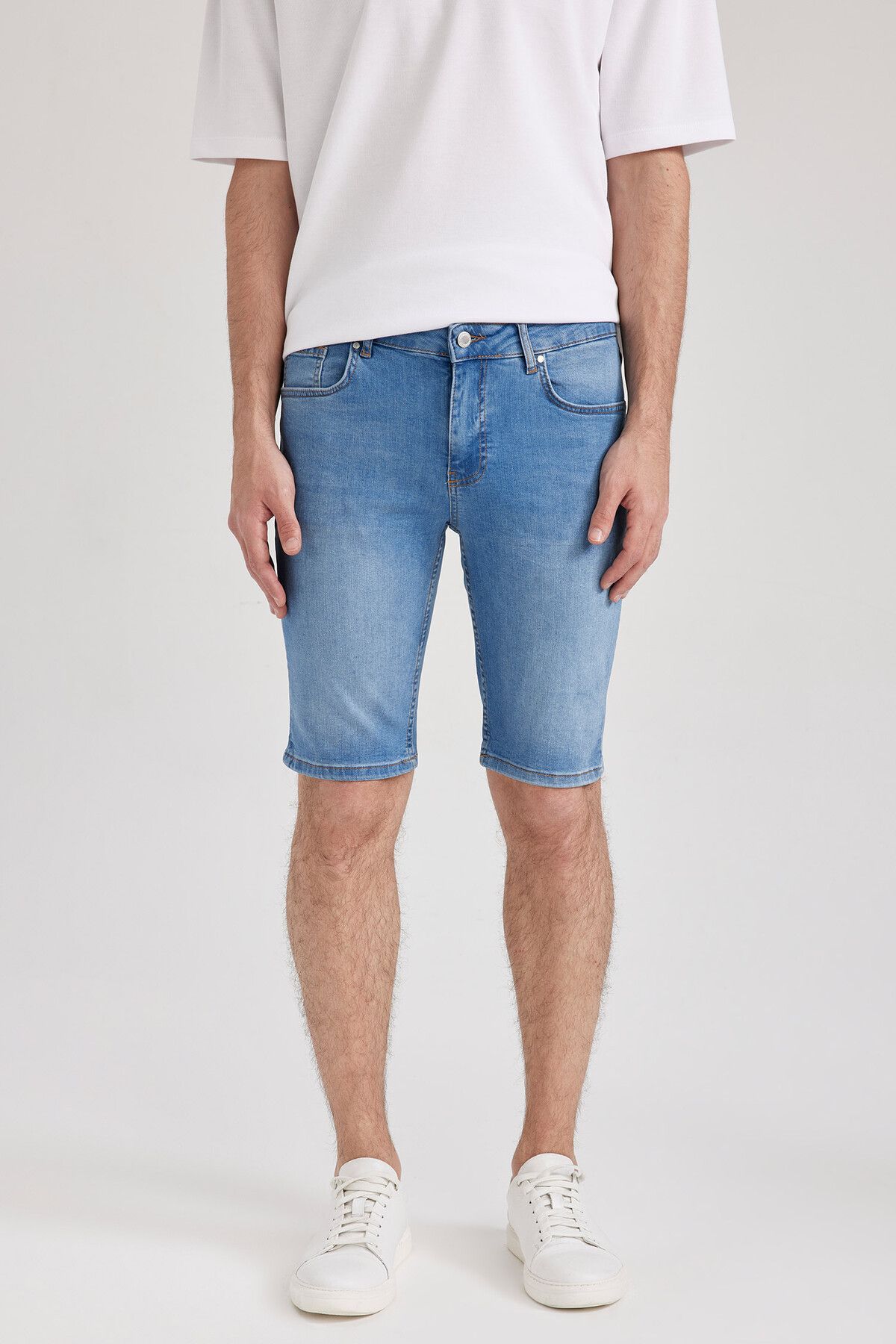 DeFacto-Skinny Fit Jean Bermuda Σορτς A4803AX24SM 1