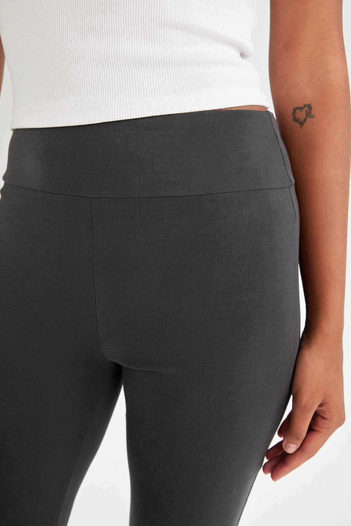 DeFacto-DeFactoFit Modalhose mit ausgestelltem Bein C0420AX24SM 5