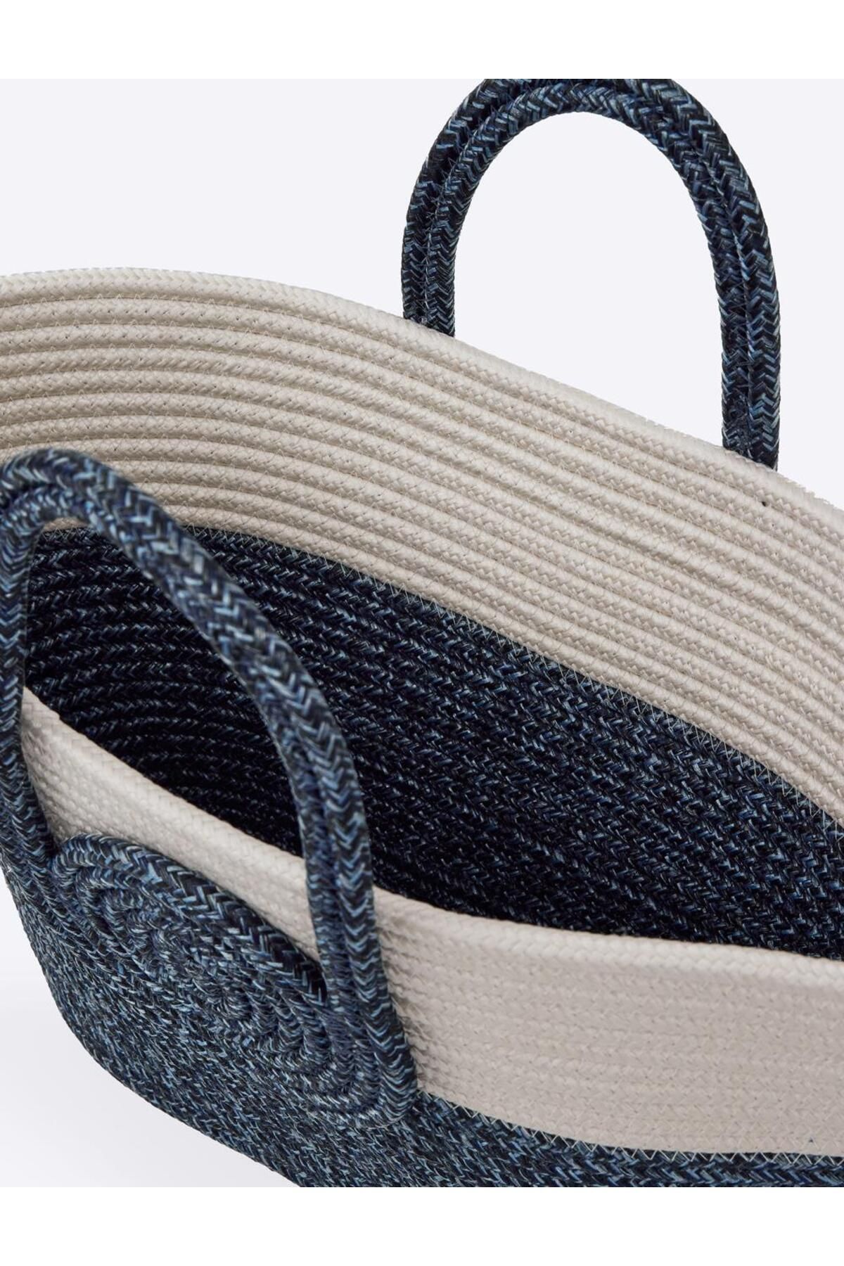 Jimmy Key-Navy Blue Color Blocked Straw Bag 7
