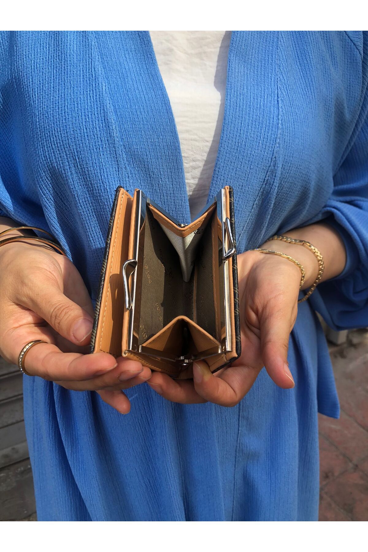 H&D COLLECTİON-Very Stylish Lock Detailed Small Size Wallet with Coin Compartment 8056 3