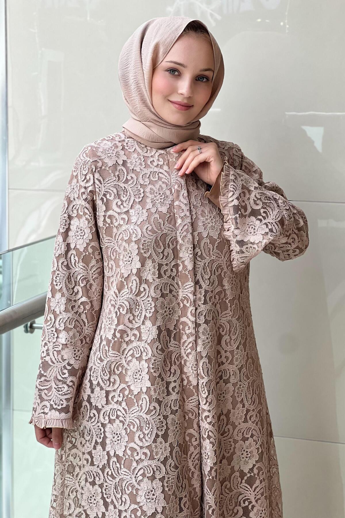 GİZAY-Guipure Ferace with Ruffled Sleeves and Hem 4