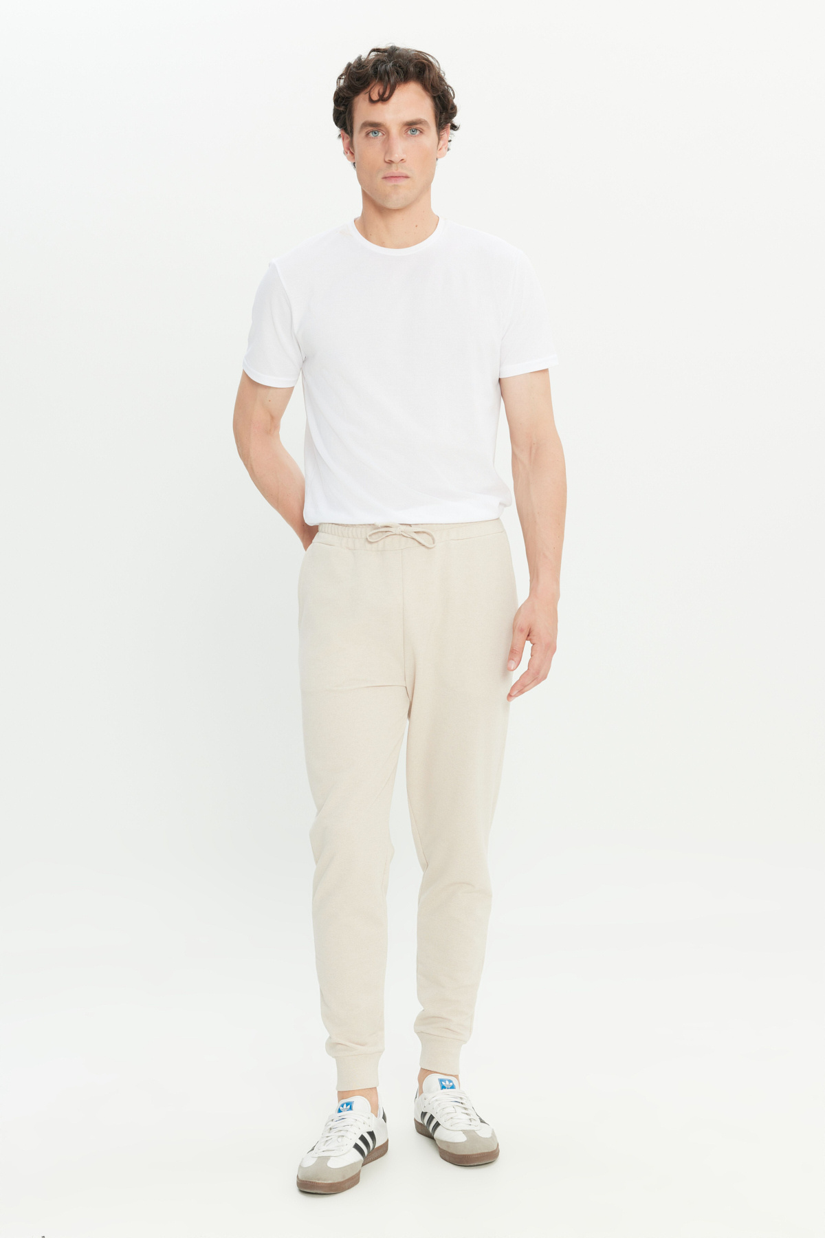 AC&Co / Altınyıldız Classics  Erkek Bej Standart Fit Normal Kesim 2 İplik Cepli Rahat Recycle Pamuklu Jogger Eşofman Altı - Görsel 3