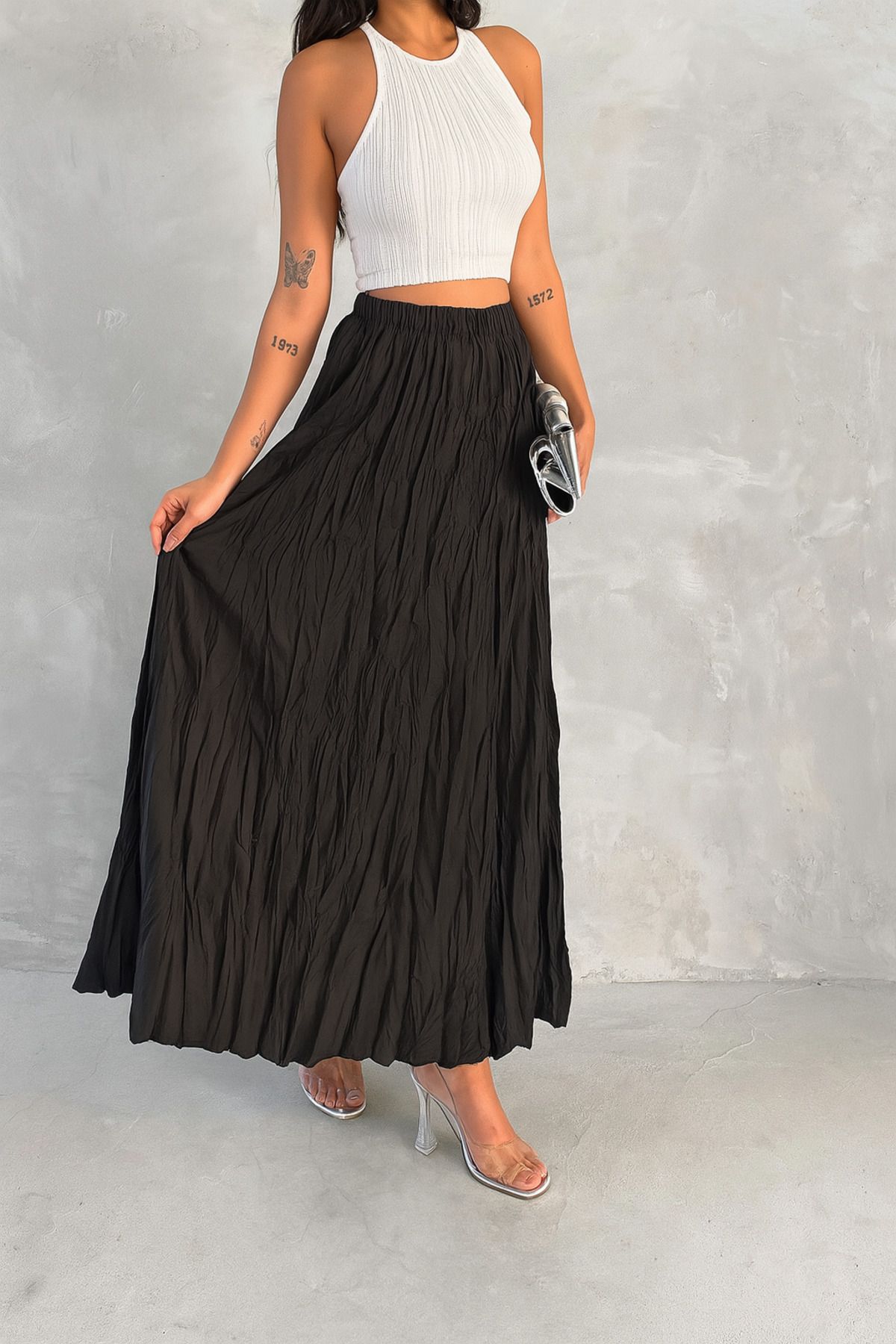 VOICTEC-Women's Wrinkled Maxi Size Elastic Waist Standard Size (38-44 Size Range) Flared Hijab Skirt 1