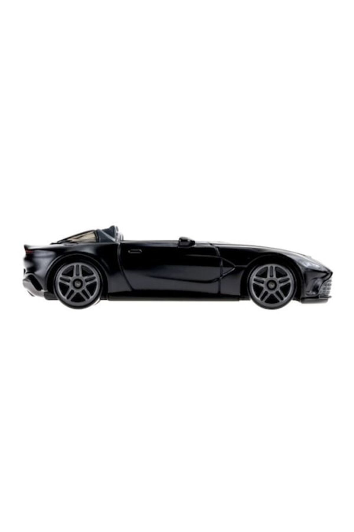 Masinuta Metalica Hot Wheels, Aston Martin V12 Speedster, Negru, 1:64