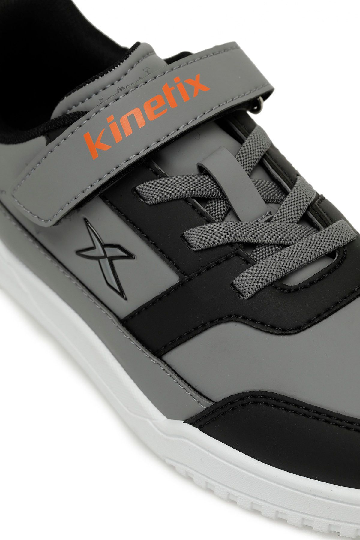 Kinetix-Found Pu F 5Pr Gray Boy's Sneaker 7
