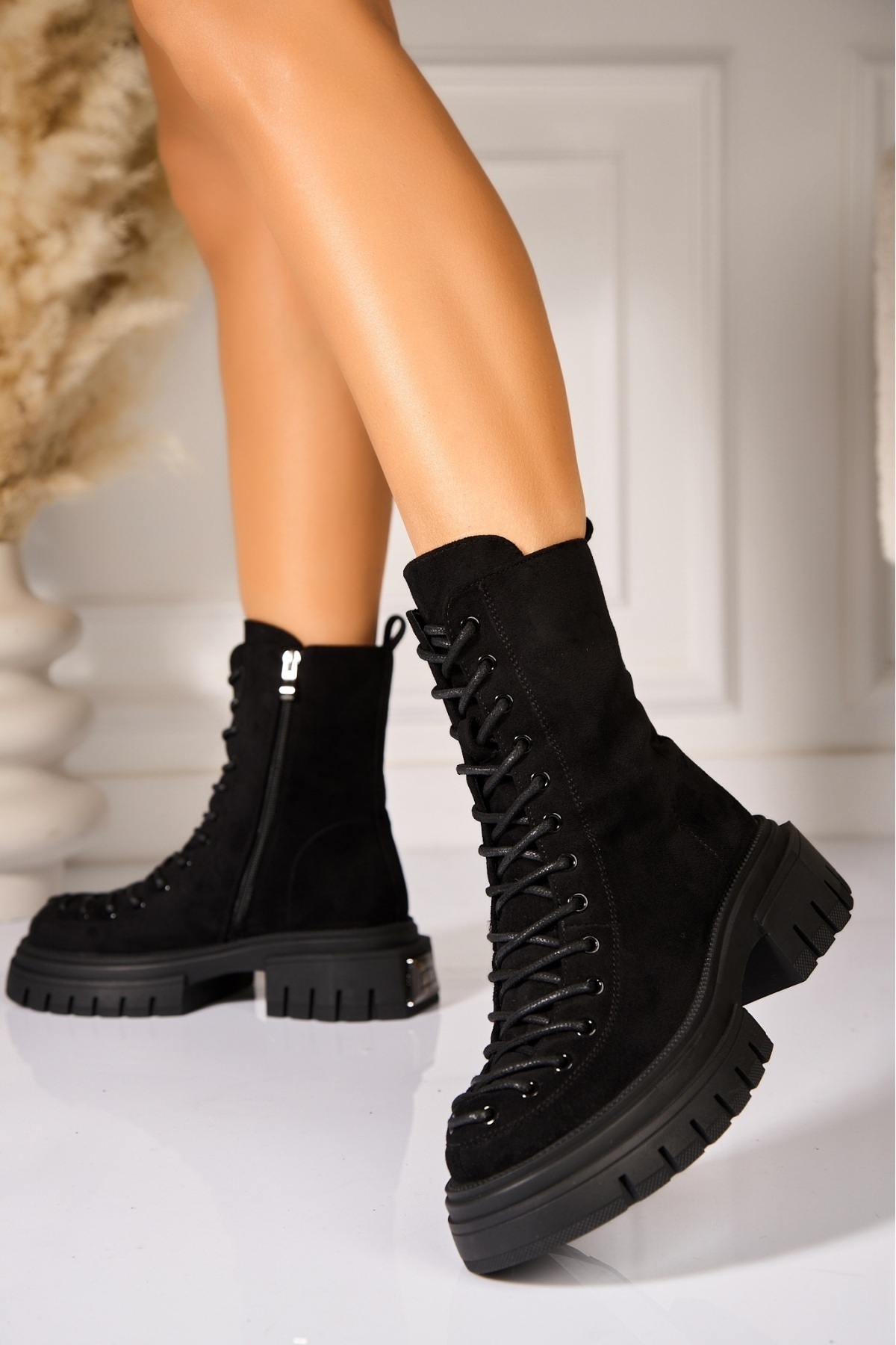 Joana Γυναικείες Μαύρες Μπότες με Γούνινη Επένδυση από Οικολογικό Δέρμα Σουέτ Zelina2