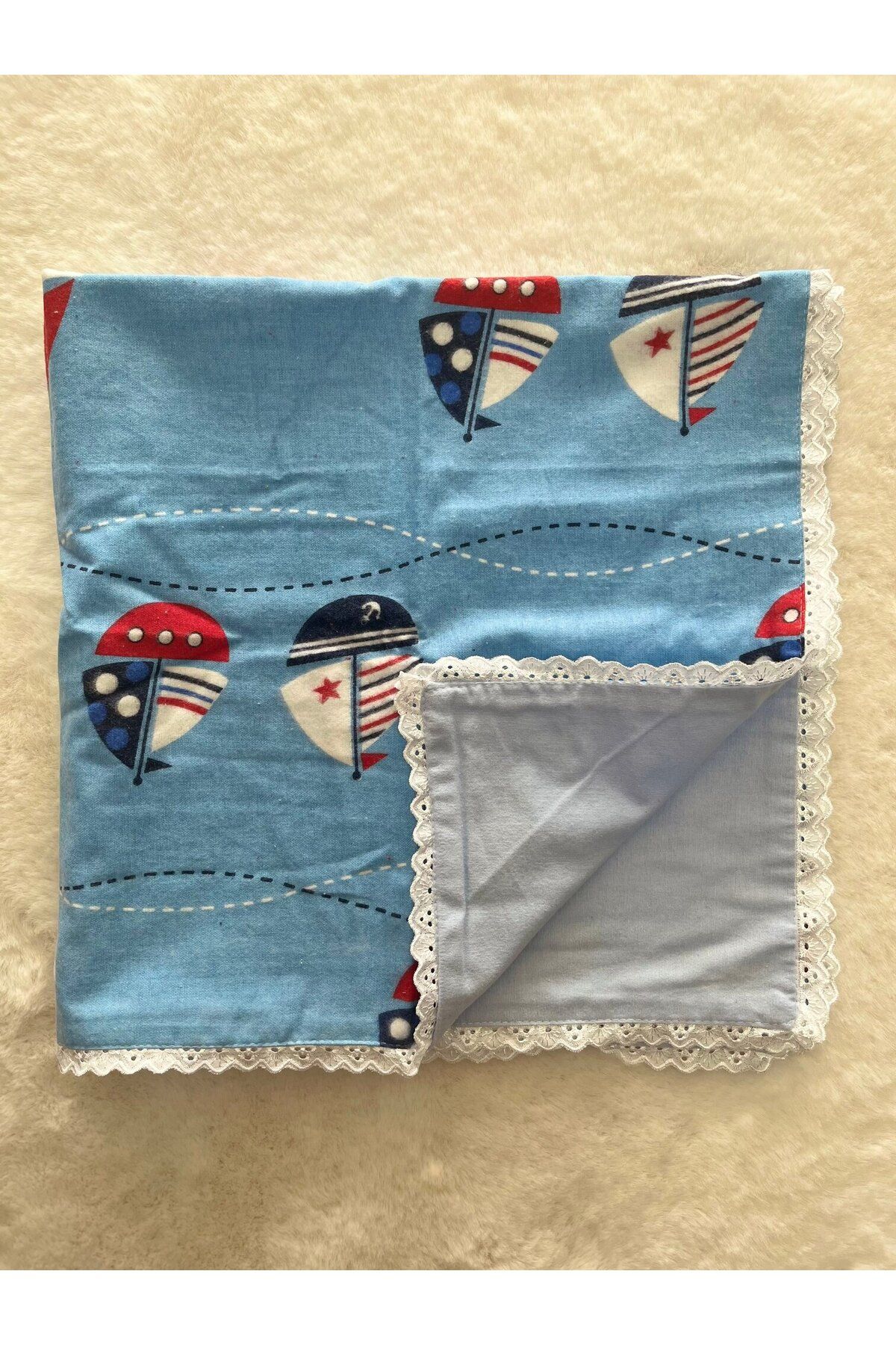 ÖZLEM BEBE-Double Layer Flannel Blanket with Scalloped Edge Ship 80*80 cm 1