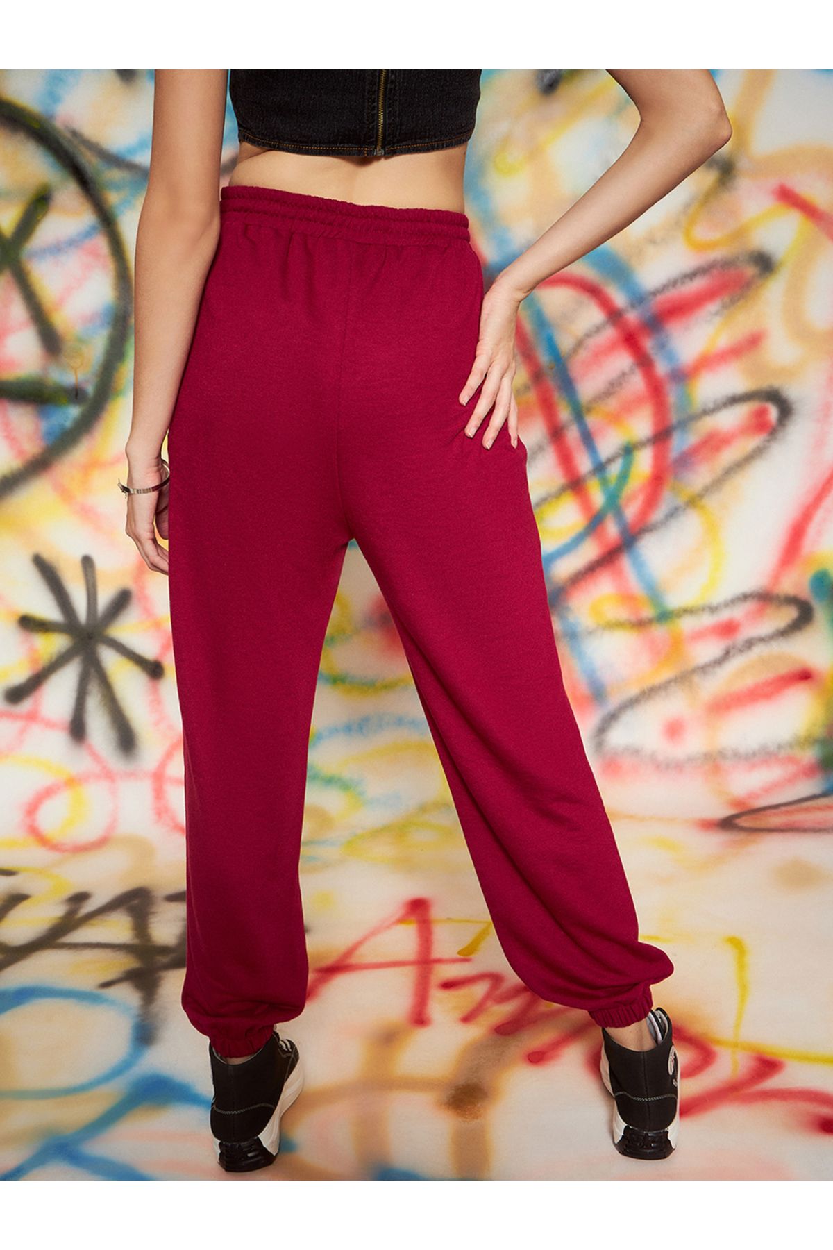 Kassually By Styli-Loose Fit Joggers with Drawstring 3