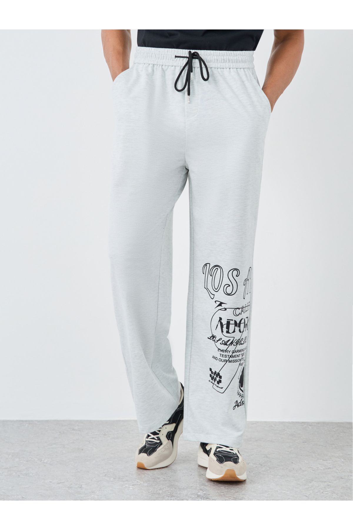 Styli-Oversized Open Hem Joggers with Placement Print Detail 1