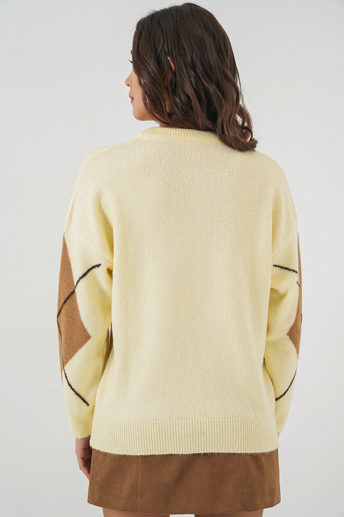 Bigdart-15895 Diamond Patterned Oversize Sweater - Y.Yellow 7