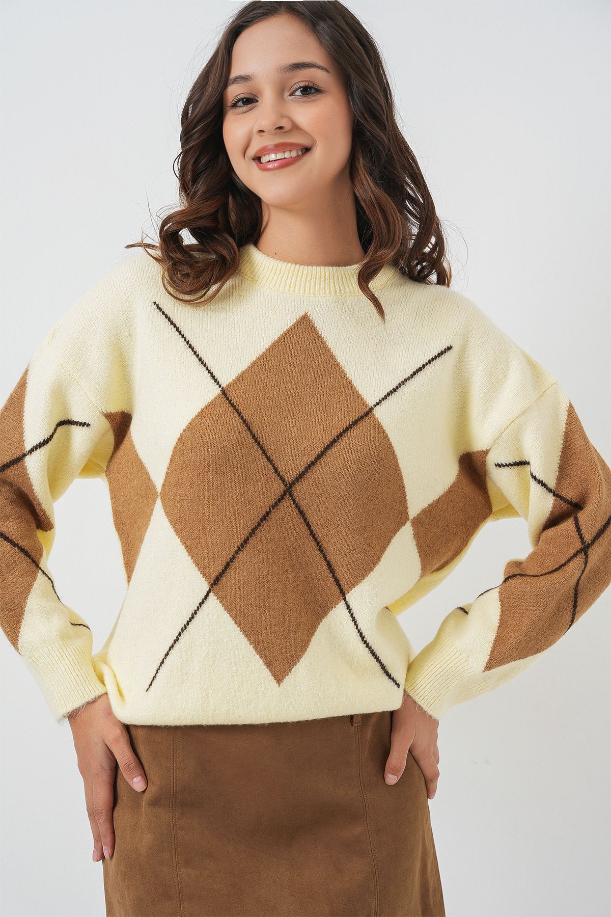 Bigdart-15895 Diamond Patterned Oversize Sweater - Y.Yellow 1