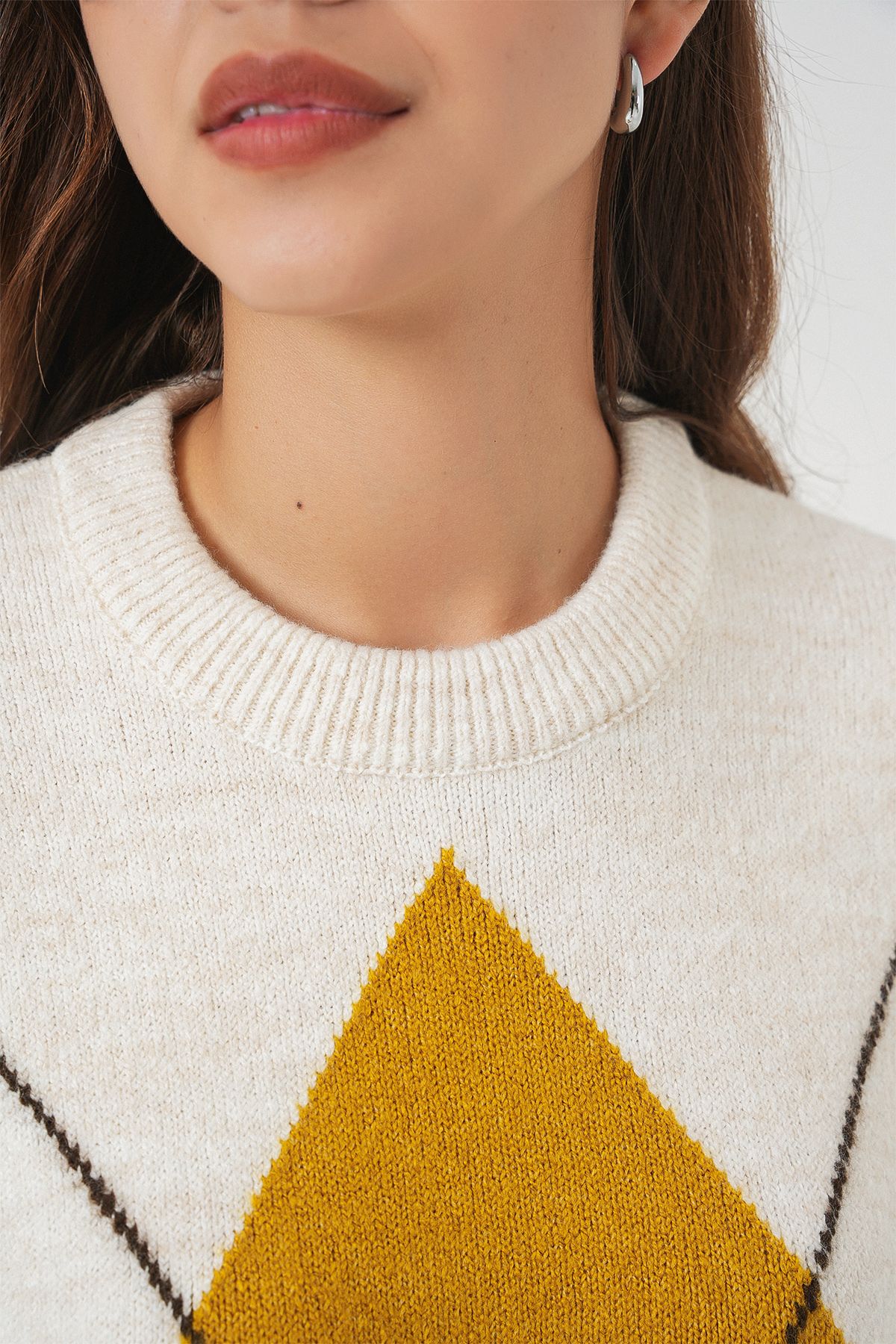 Bigdart-15895 Diamond Patterned Oversize Knitwear Sweater - A.Ekru 5