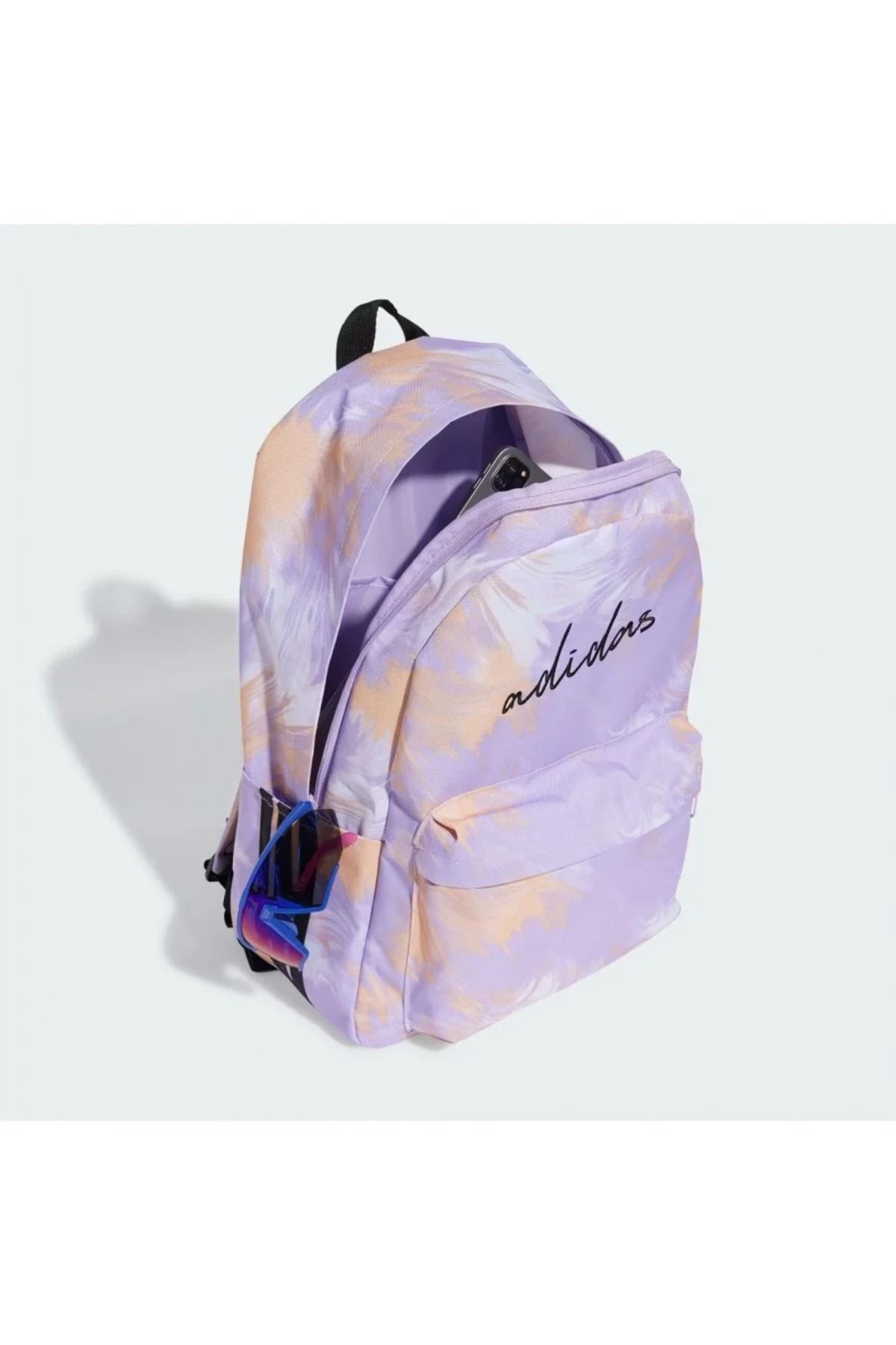 adidas-Classic Versatile Backpack – Clean Look with Daily Functionality 3