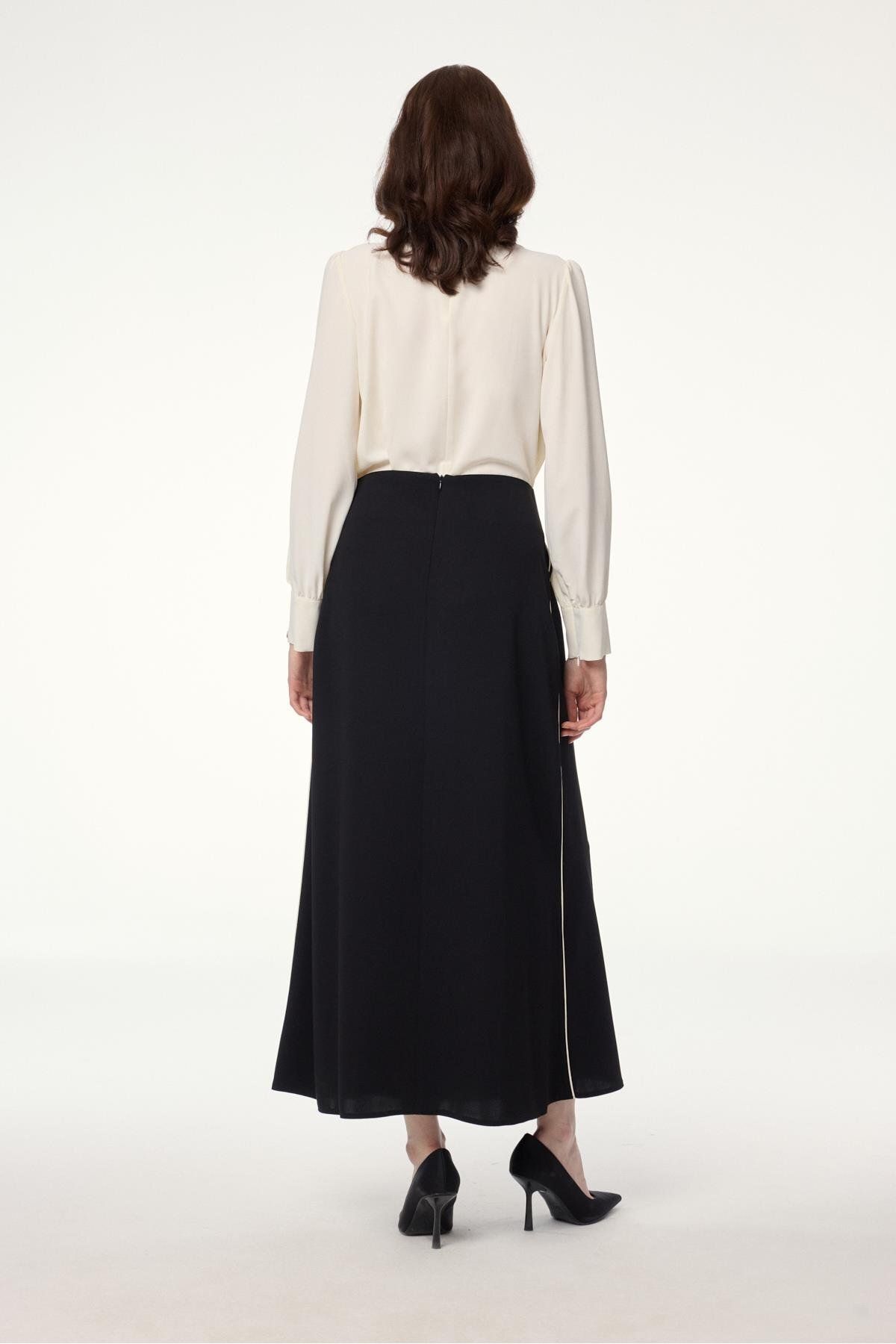 Zühre-Plain Black Skirt with Stripe Detail and Pockets Etk-0182 5