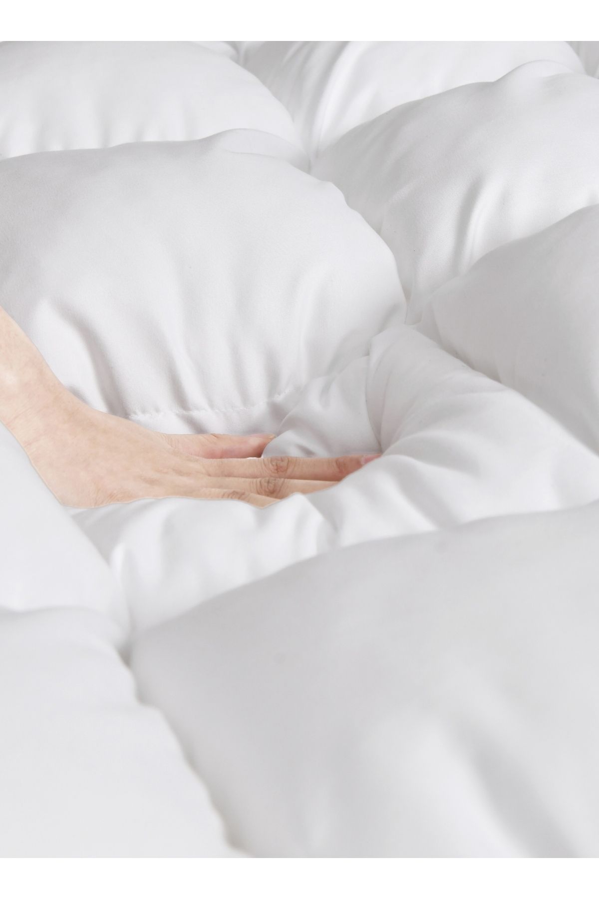 Master Home Textile-Microfiber Mattress Topper, 14cm Extra Thick, With Deep Pocket, Multiple Sizes Available 4