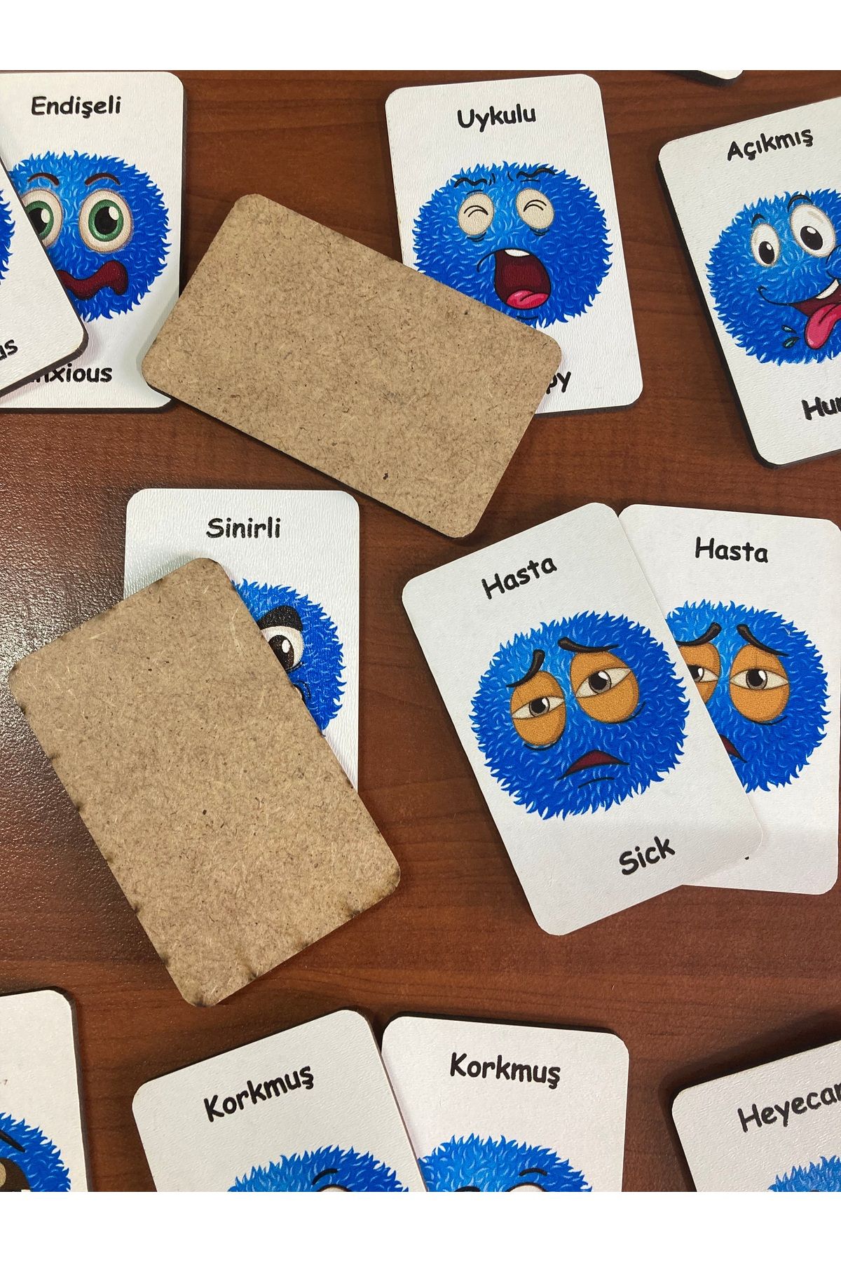Leelii Tasarım-Cute Emotion - Facial Expressions Wooden Memory Matching Cards Turkish - English Memory Game 7