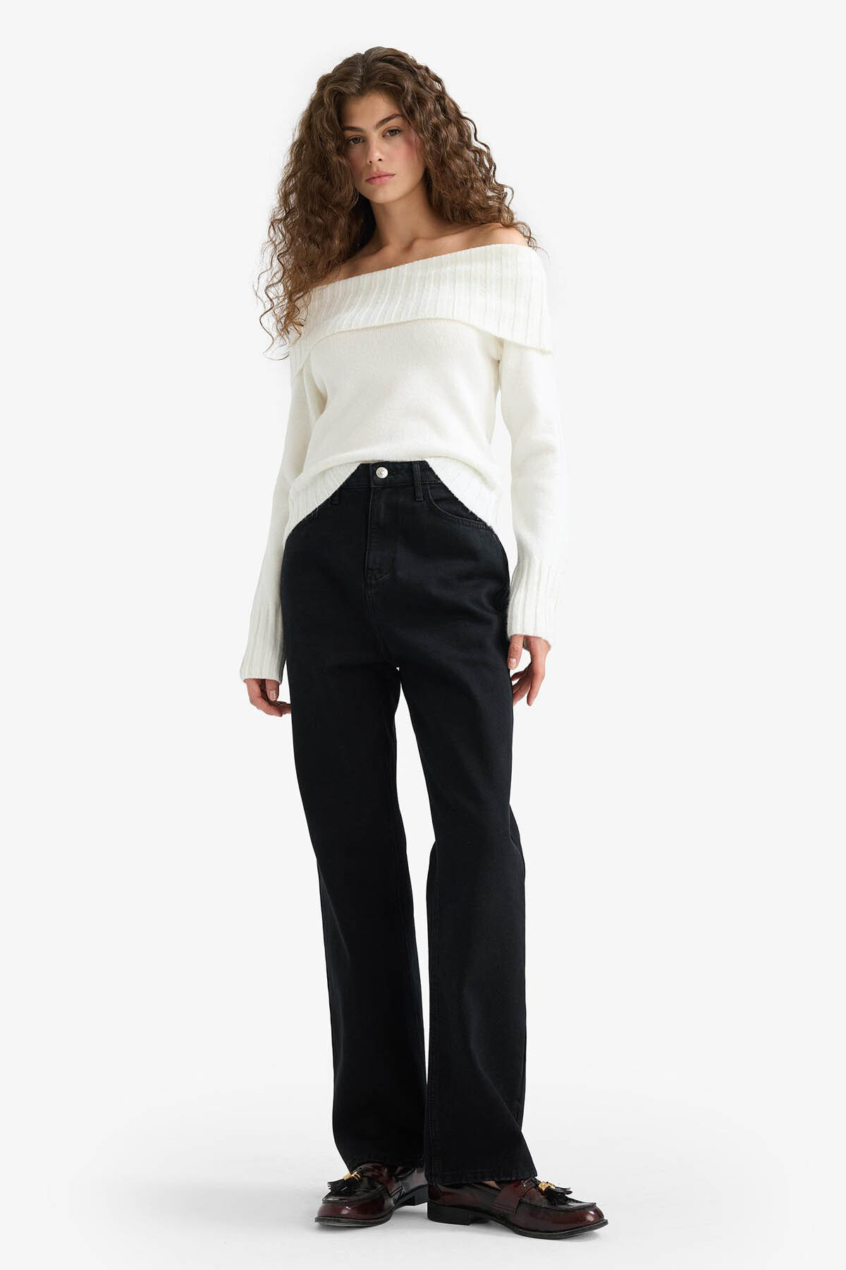 DeFacto Straight Fit Yüksek Bel Uzun Jean Pantolon E9129AX25AU görsel 3