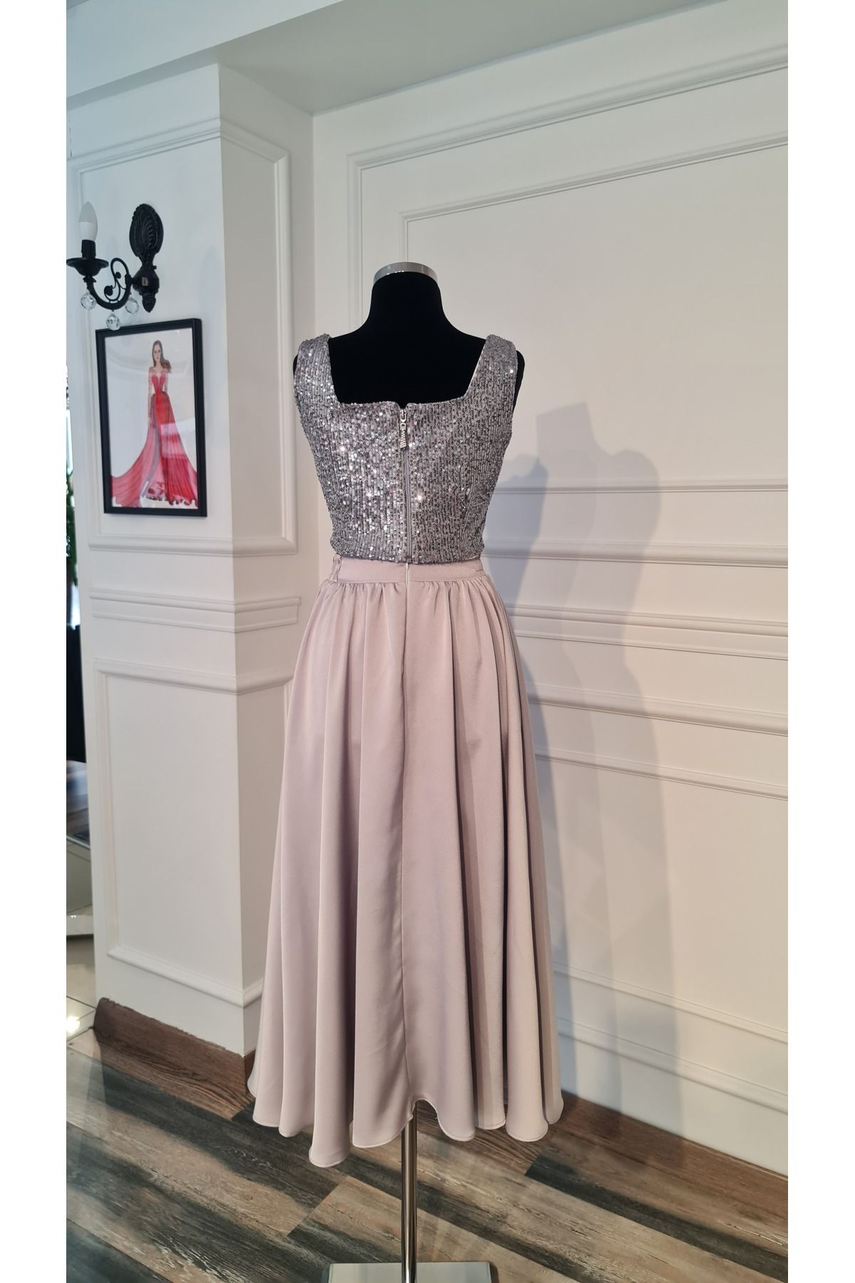 makbuleofficial-Silver Sequin Fabric Square Neck Top with Gathered Hem Midi Length Bottom Top Set 6