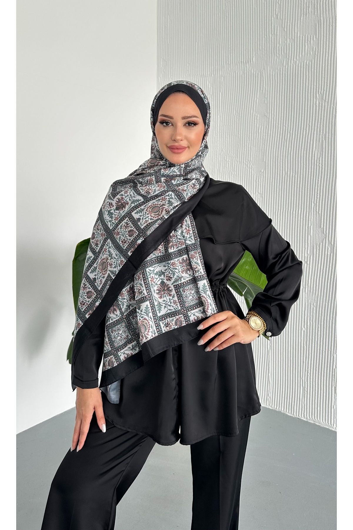 Stella Eşarp-Retro Ethnic Pattern Black Color Soft Cotton Shawl 5