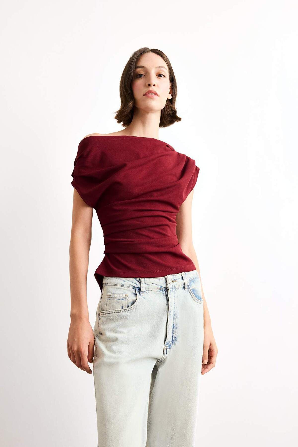 DeFacto-Fitted Basic Plain One Shoulder Undershirt F8993Ax25Sm 3
