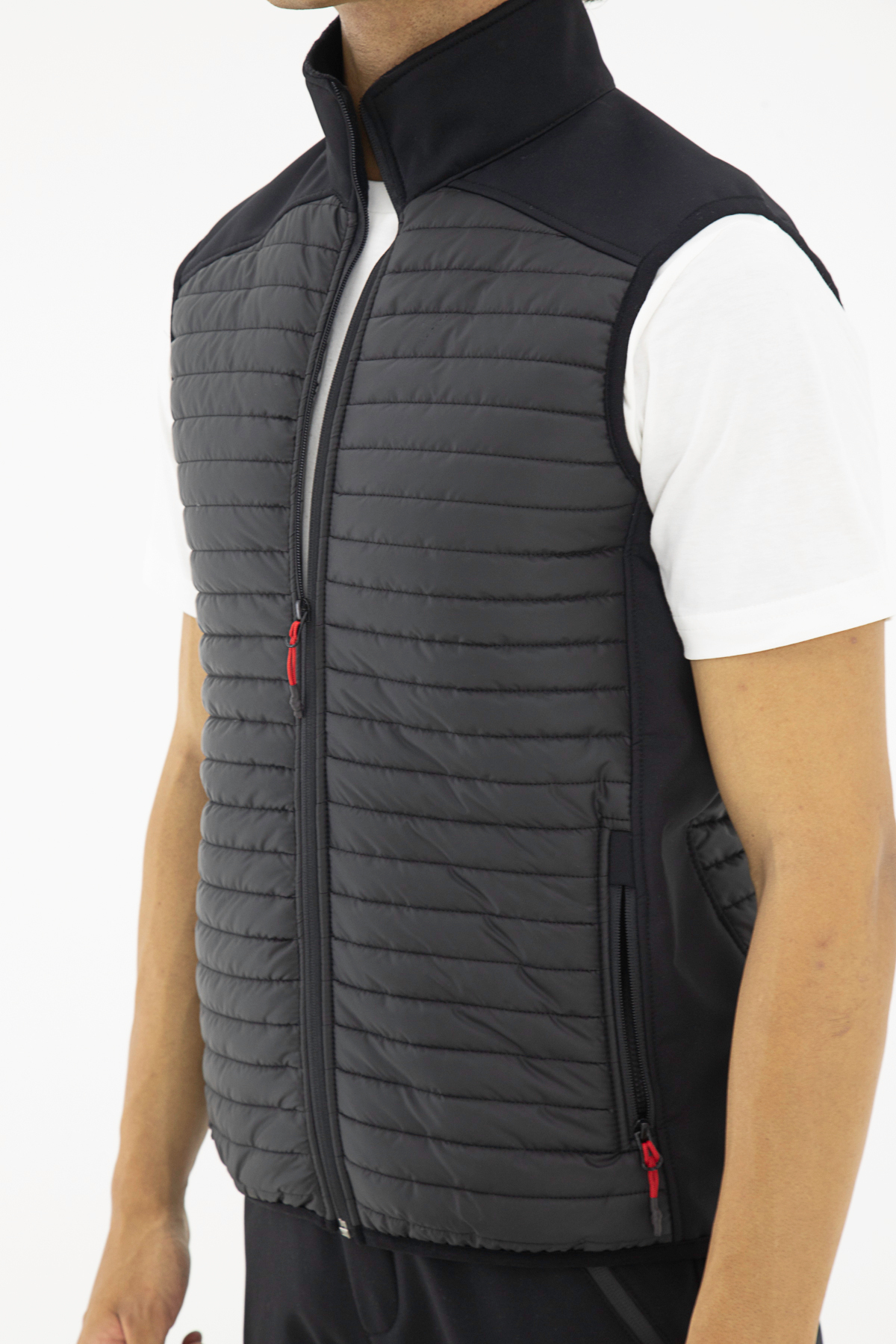 Longberg Erkek Dik Yaka Softshell İçi Polarlı Fermuarlı Cepli Kapitone Yelek görsel 5