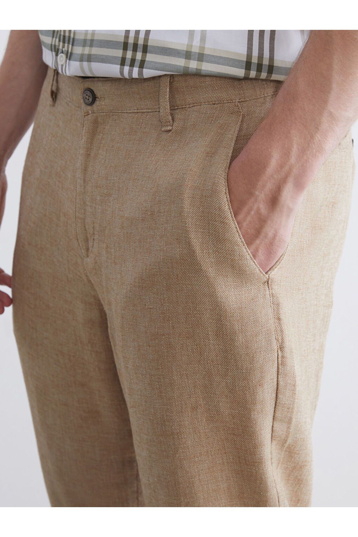 LC Waikiki-Sparkling Selections from Shining Store |   Beige Standard Fit Men's Chino Trousers 3