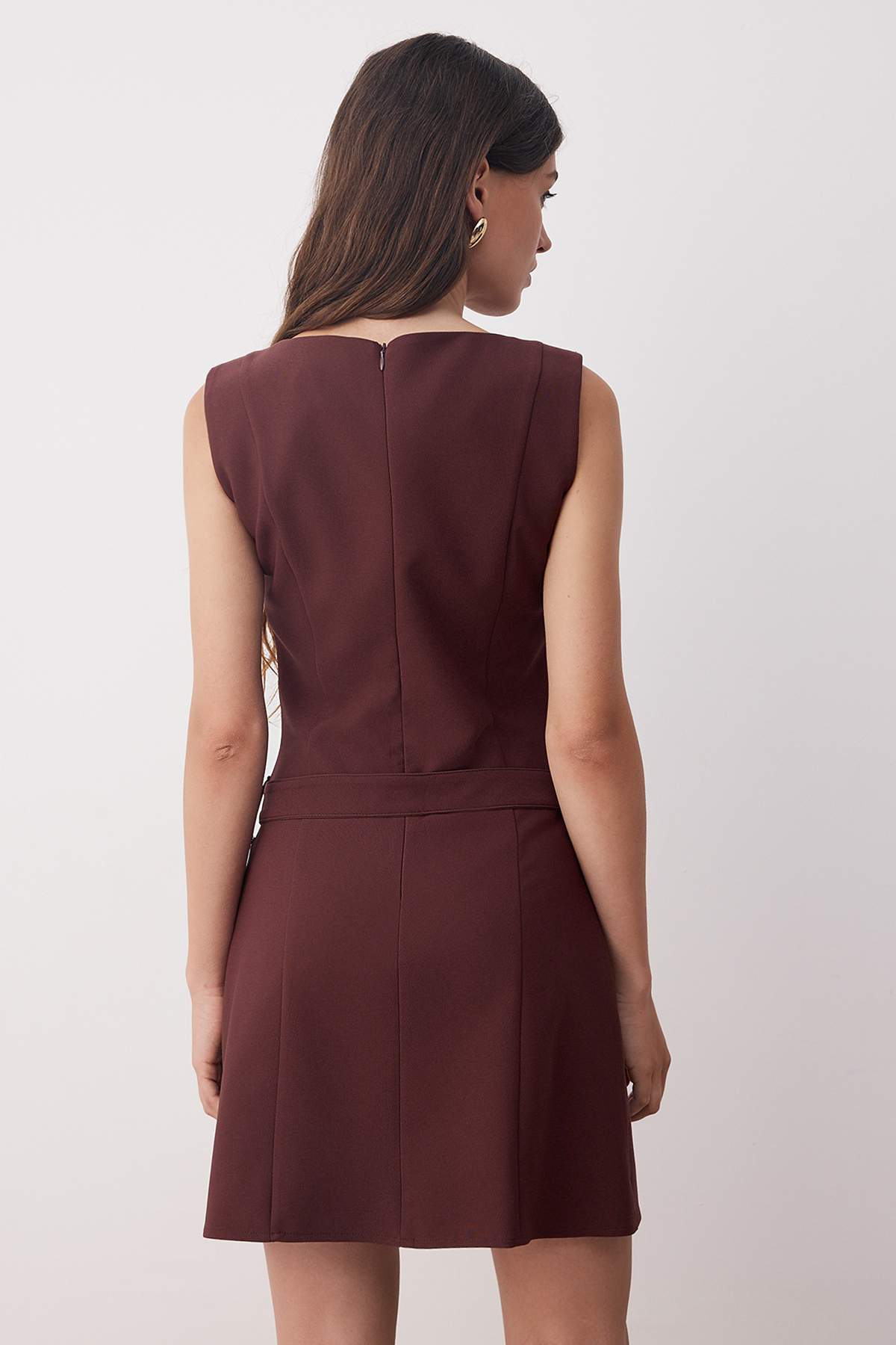 Trendyolmilla  Özel Koleksiyon Kahverengi Kemeri Pileli Mini Dokuma Elbise TWOAW26EL00079 - Görsel 8