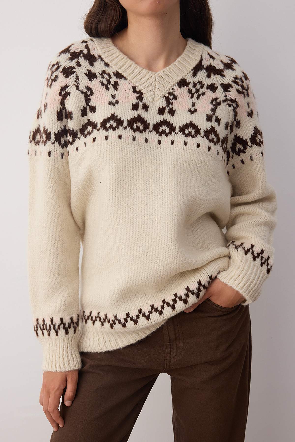 Trendyolmilla  Taş Yumuşak Dokulu Geniş Kalıp Triko Kazak TWOAW26KZ00048 - Görsel 4