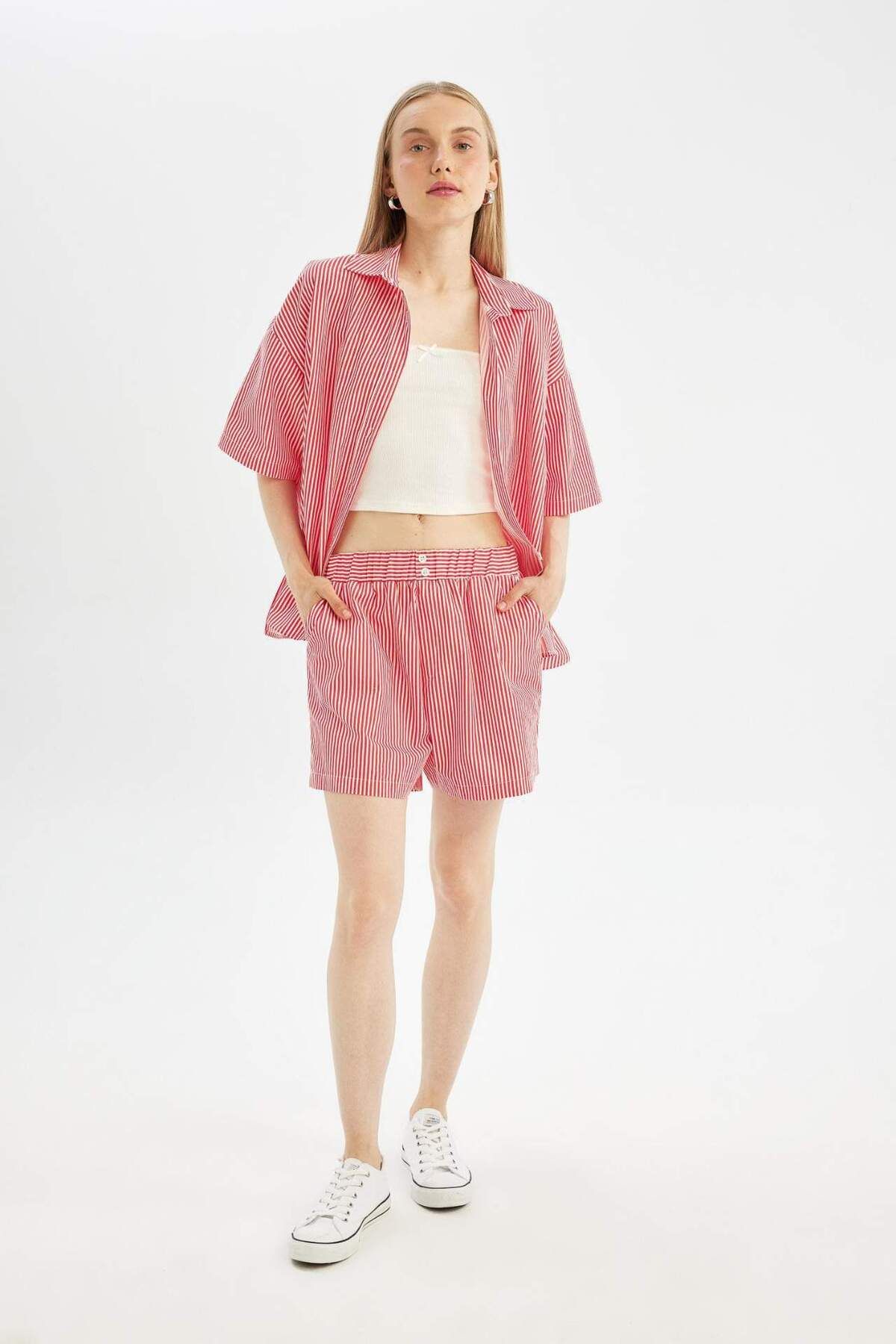 DeFacto-Poplin Short Leg Shorts - Regular Fit, Normal Waist D3469AX24HS 4