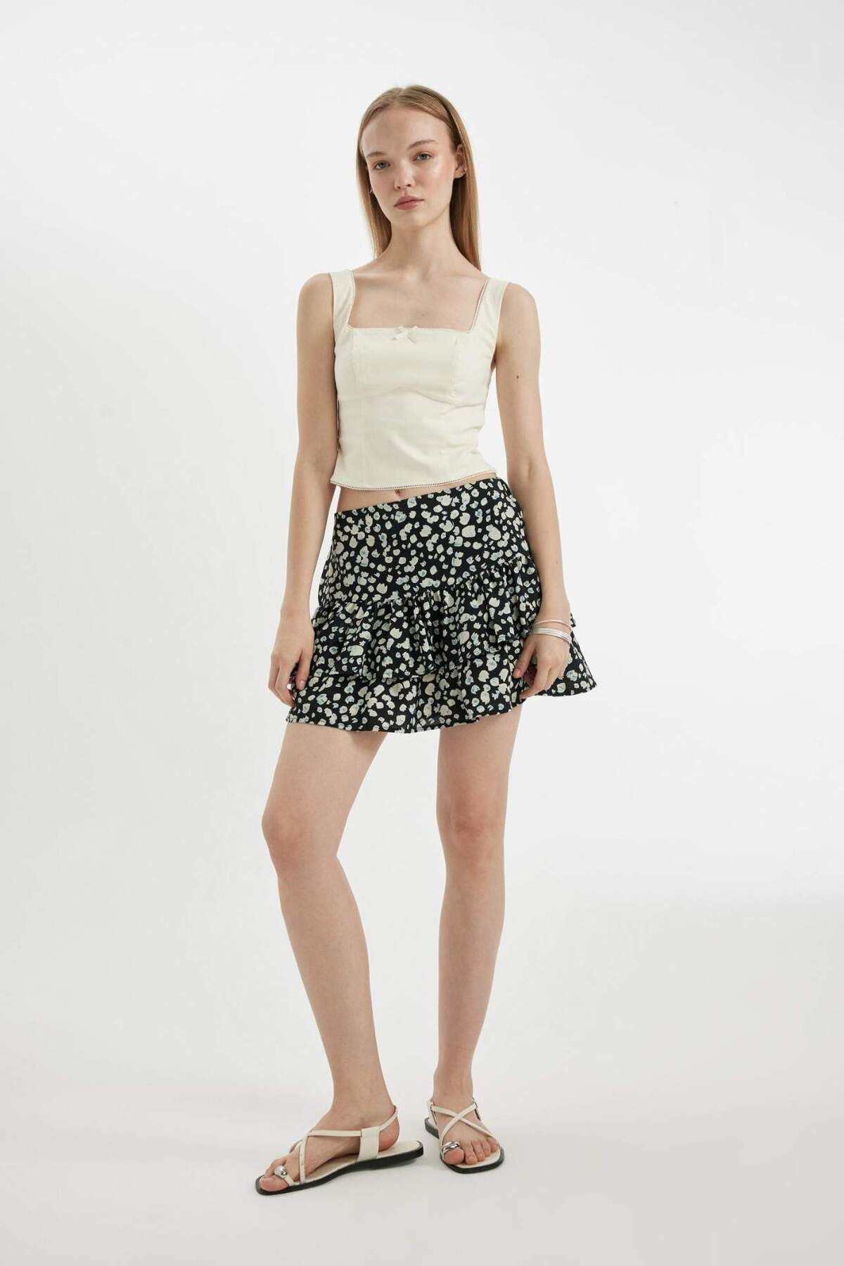 DeFacto-Coool Patterned High Waist Moroccan Mini Skirt D1363Ax24Sm 5
