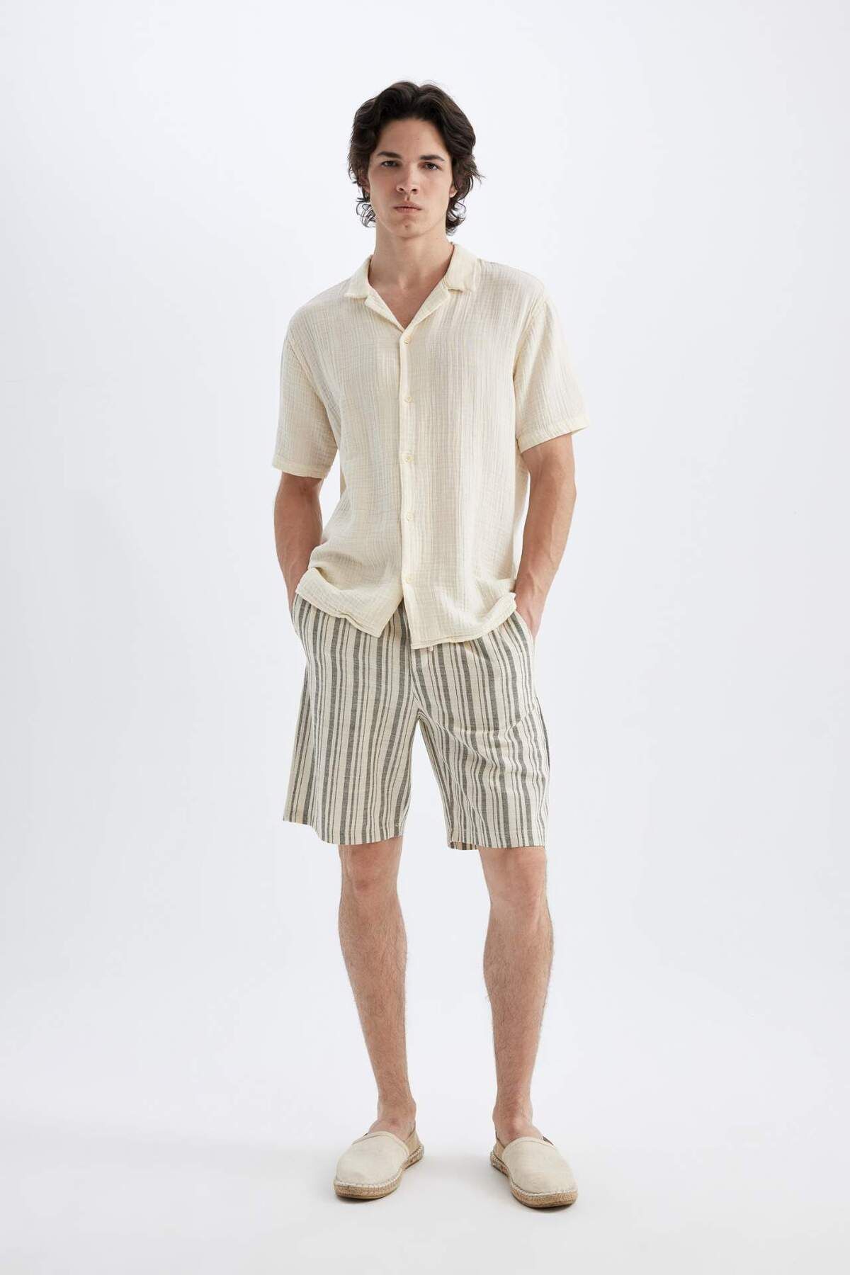 DeFacto-Regular Fit Cotton Bermuda Shorts D2056Ax24Hs 1