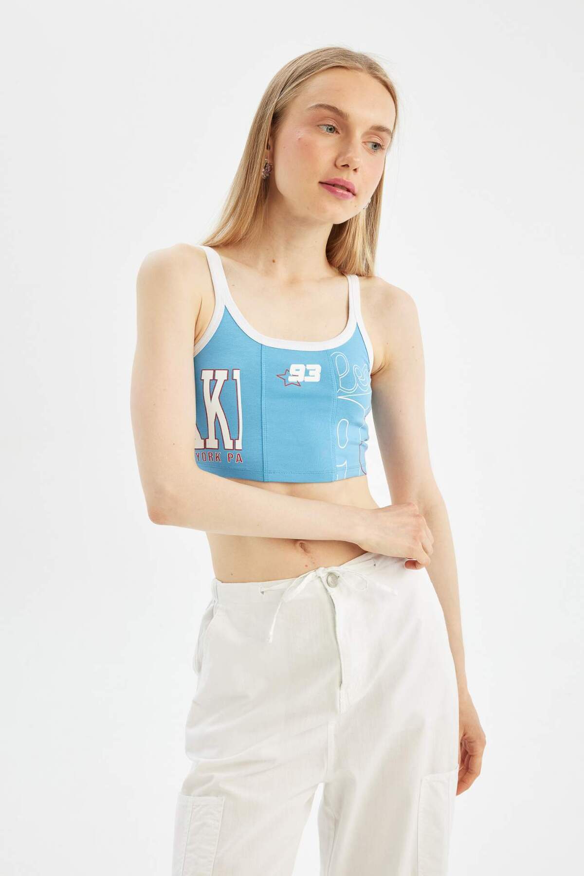 DeFacto-Coool Fitted Printed Crop Tank Top D1421Ax24Sm 3